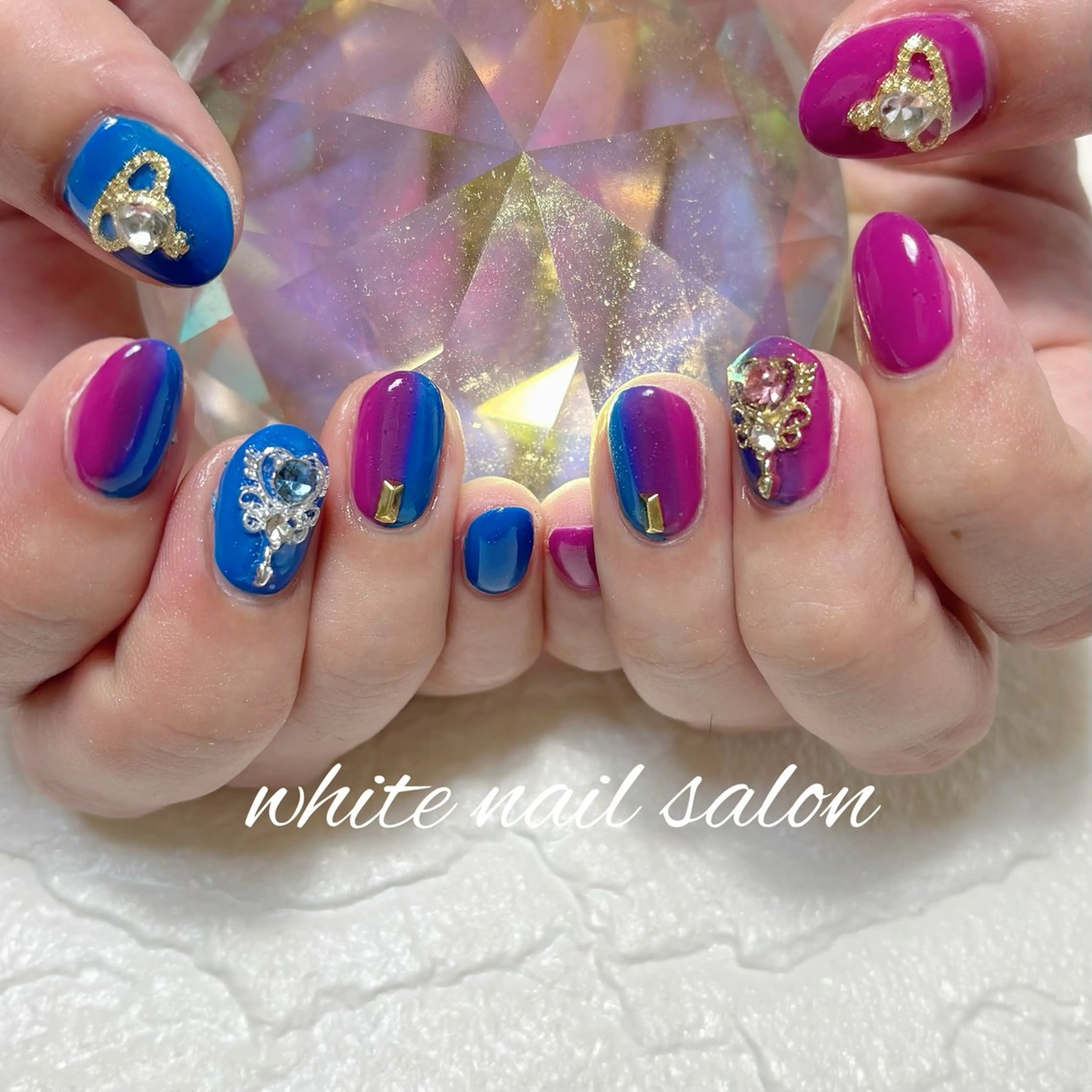 ネイル フットネイル 持ち込み ハンドネイル white nail salonのネイルデザイン