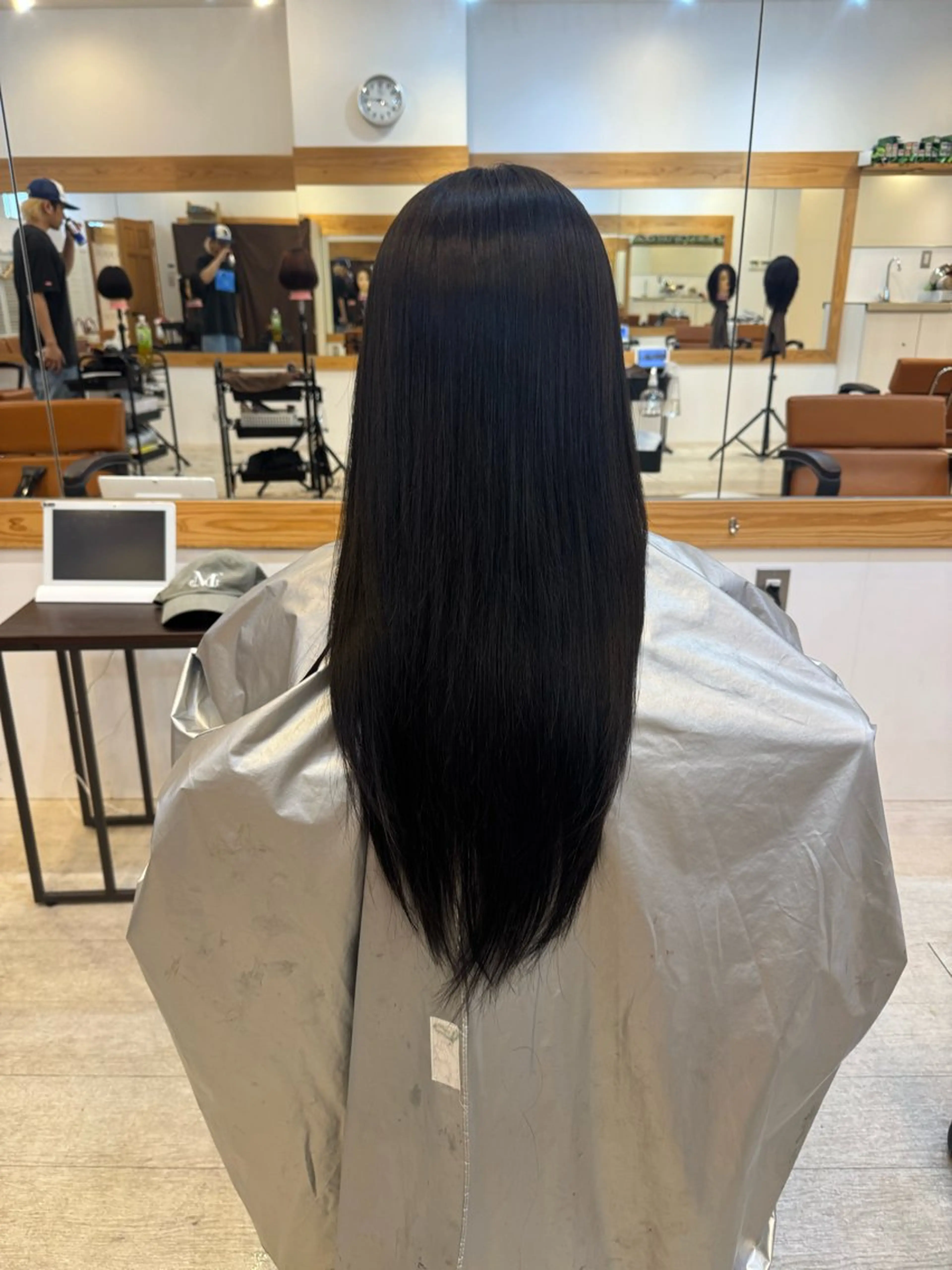 カラー ひなた ⠀のヘアスタイル