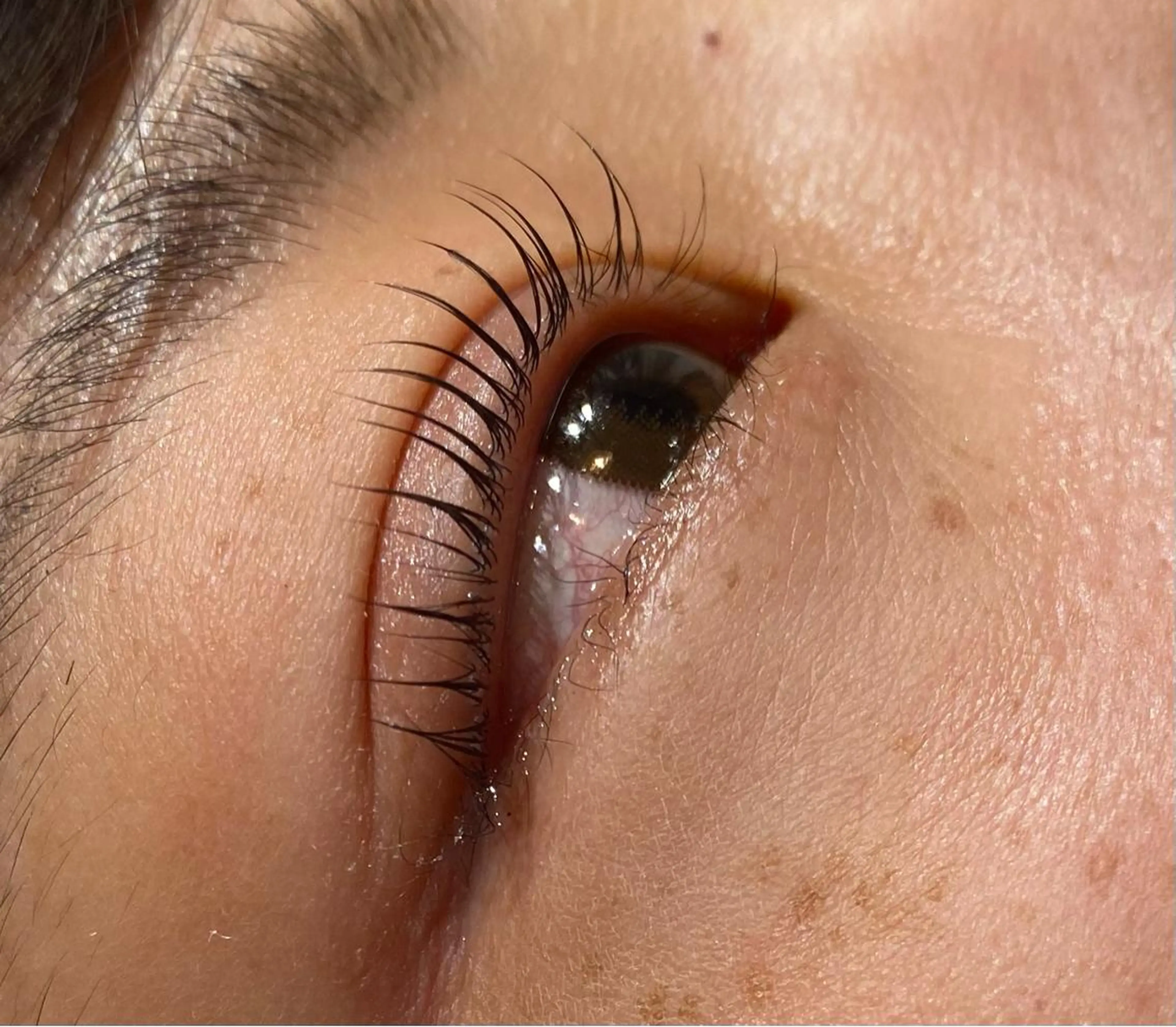 マツエク・マツパ パリジェンヌラッシュリフト 田上 (たのうえ)のヘアスタイル