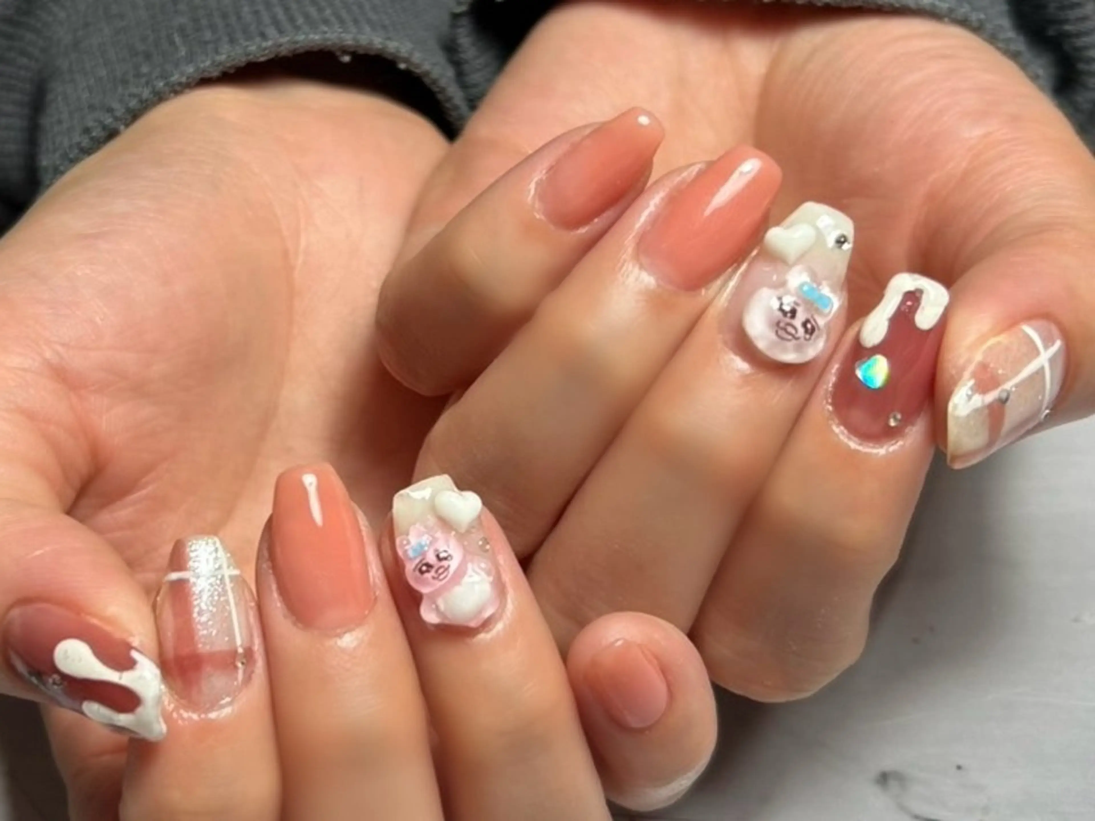 ネイル 新山 聖のネイルデザイン