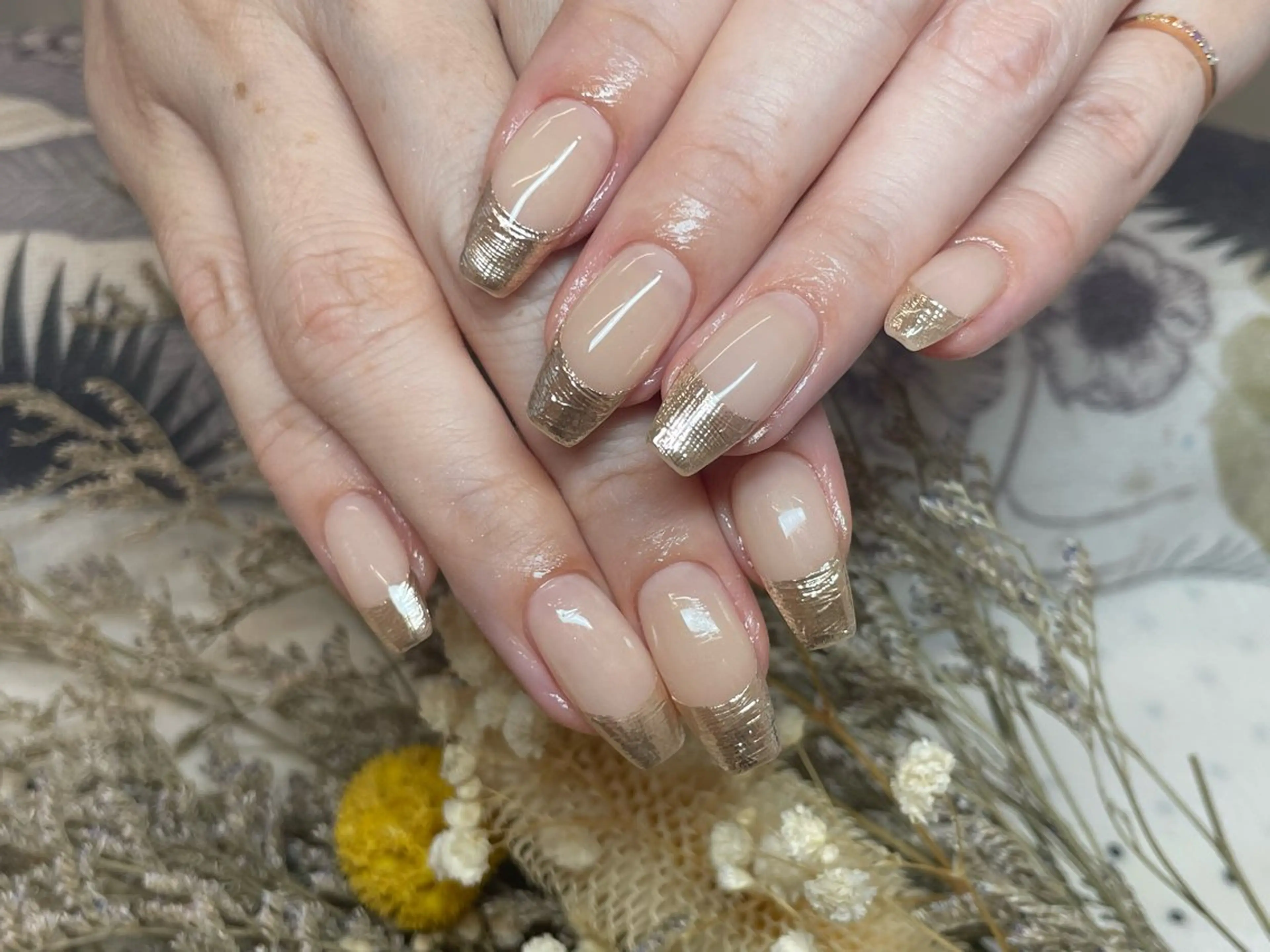 ネイル 長さ出し フラッシュネイル フットネイル ジェルネイル マグネットネイル ハンドネイル エルモサ YURIKAのネイルデザイン