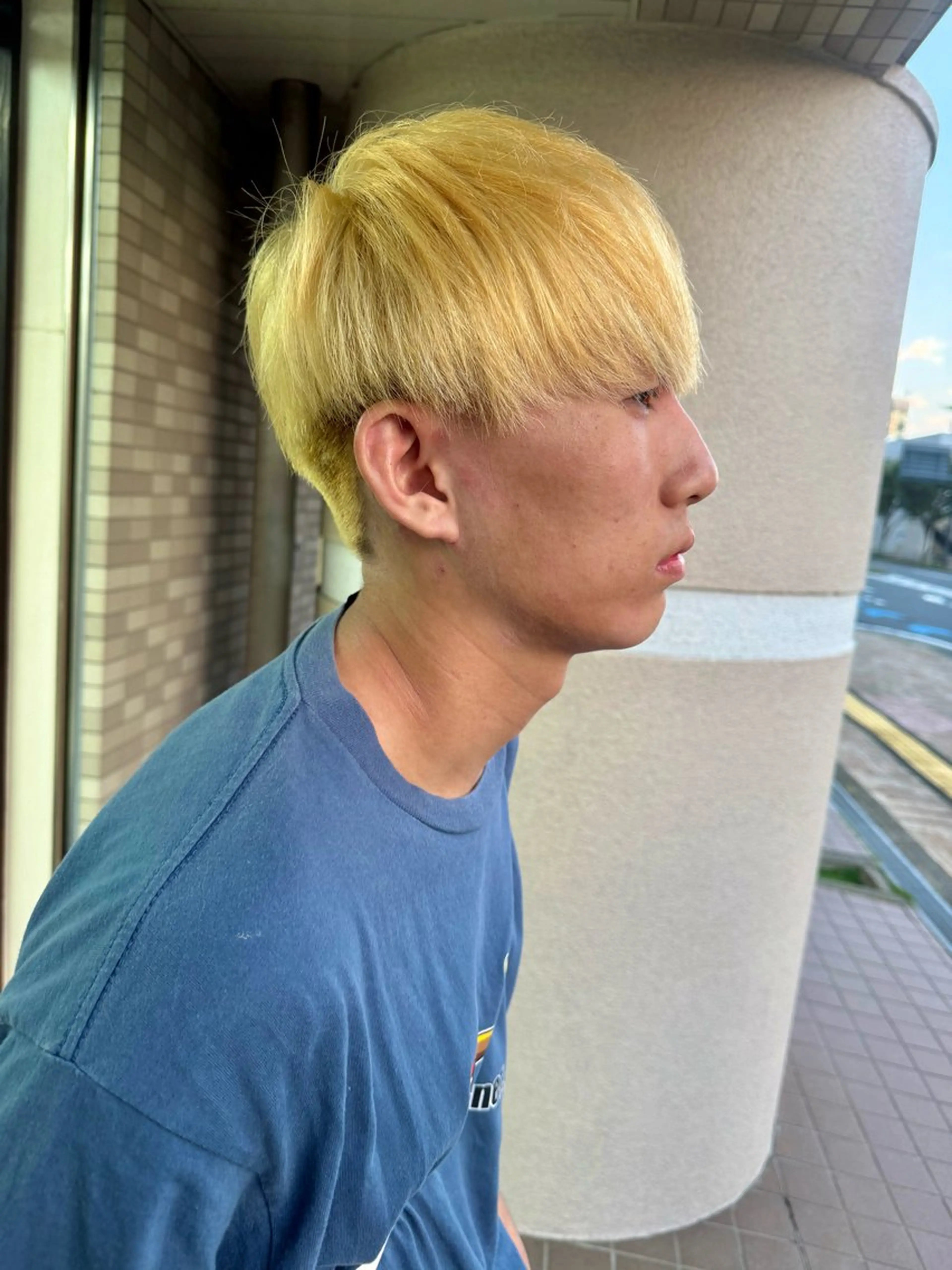 ショート カラー メンズ 抜きっぱなしブロンド ブロンド ヘアカラー メンズパーマの達人 / タカシマダイスケのヘアスタイル