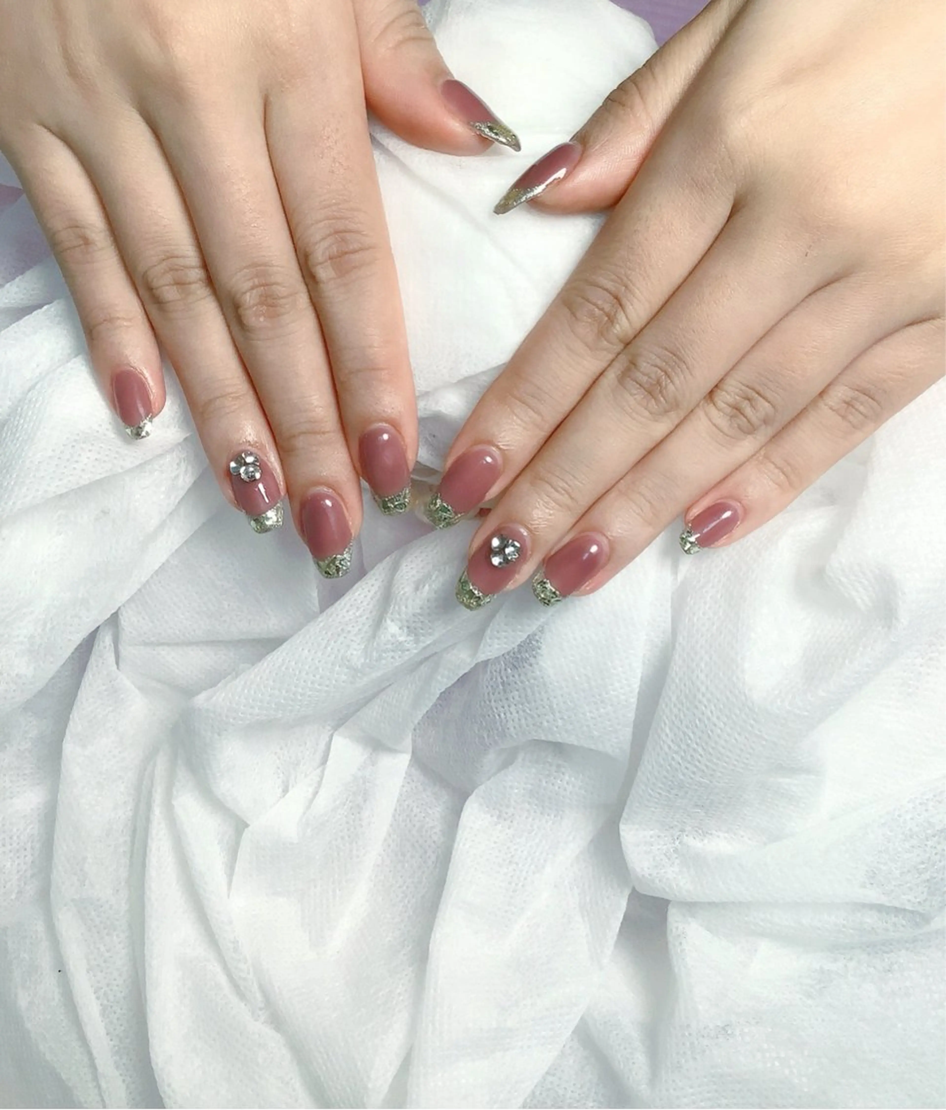 ネイル pink ladyサロン所属・べ にのネイルデザイン