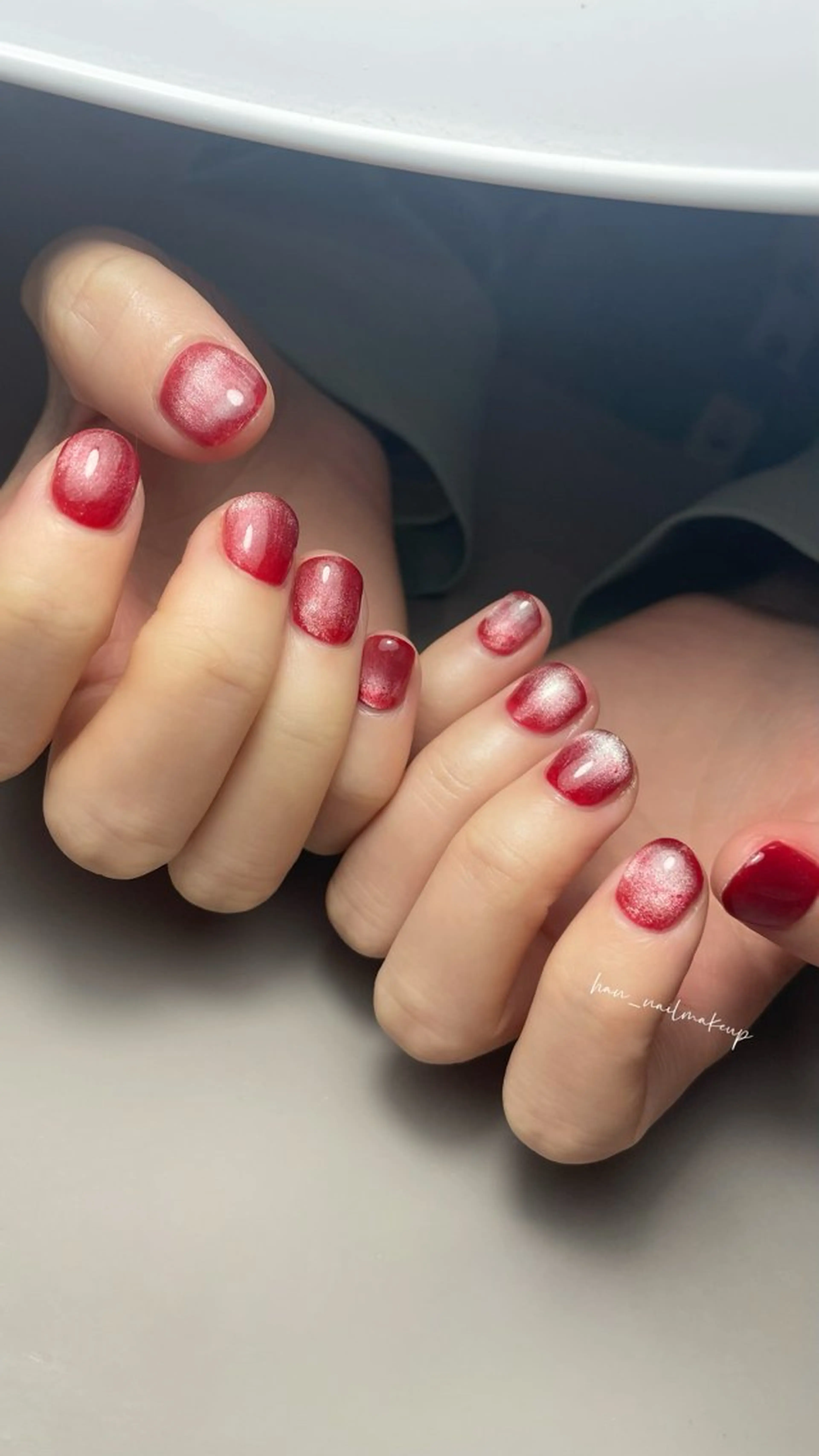 ネイル 赤色 ハンドネイル Han Nail 【y&m】のネイルデザイン