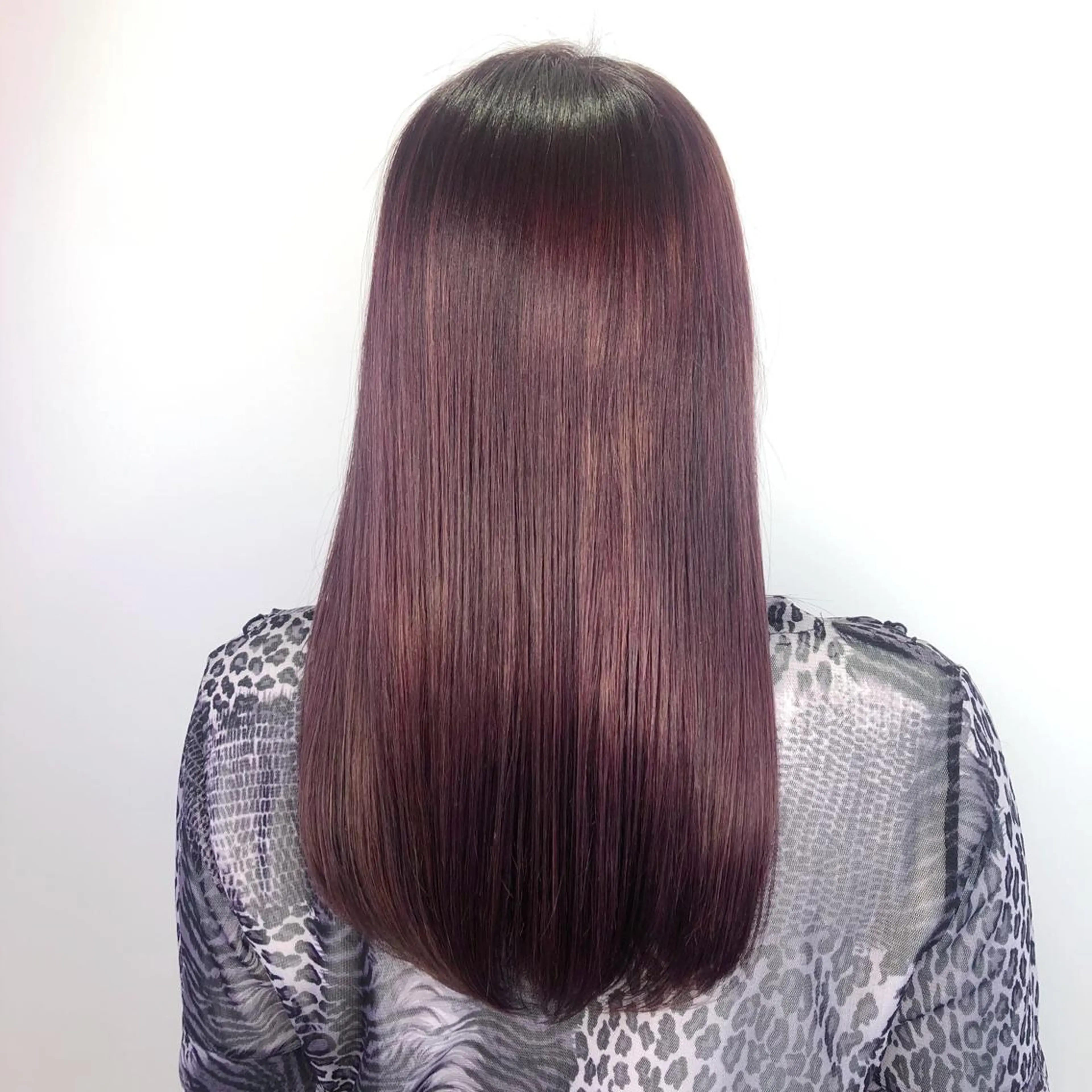 セミロング カラー ヘアカラー トリートメント 関 京磨のヘアスタイル