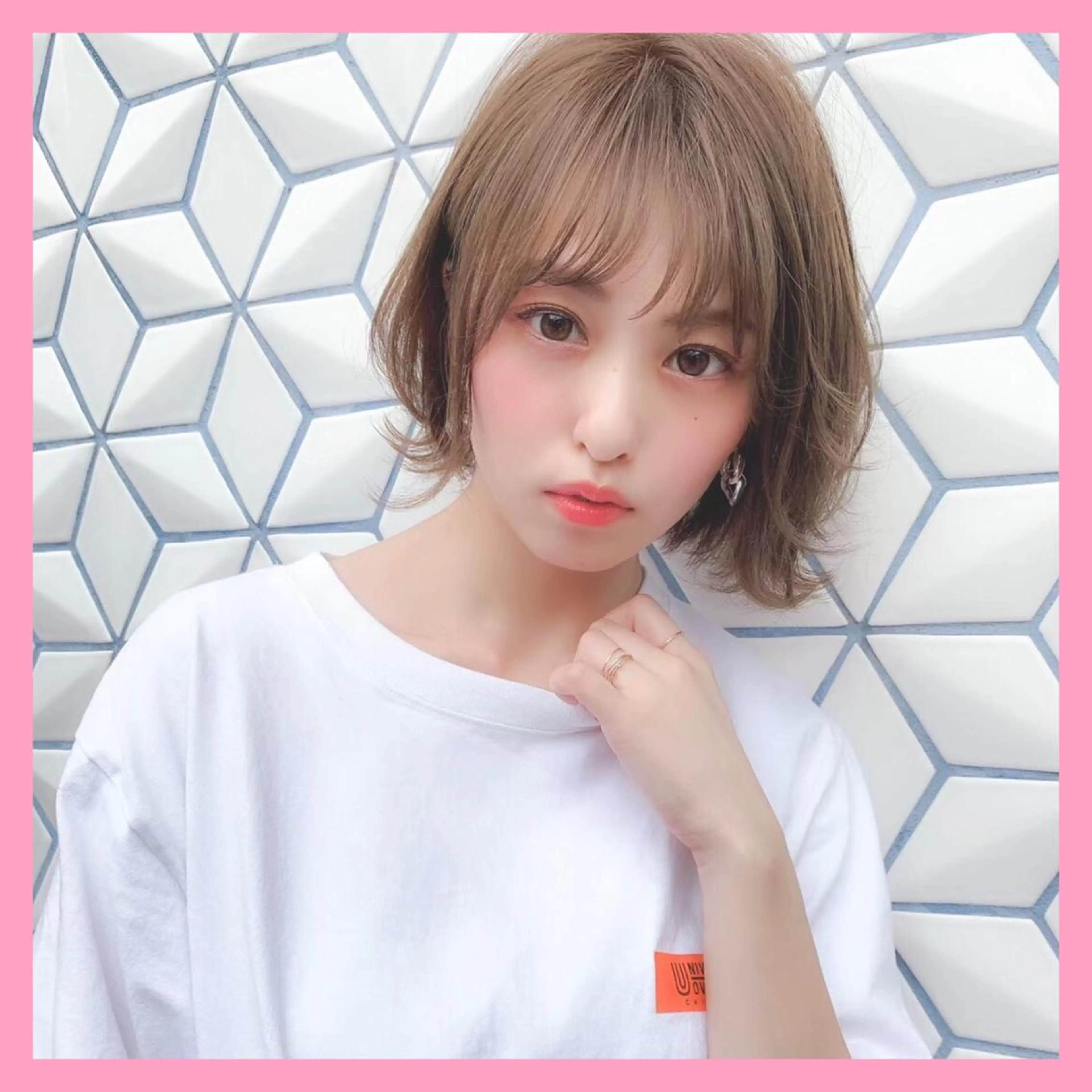 セミロング ♡透け感カラー 大賀哲平♡のヘアスタイル
