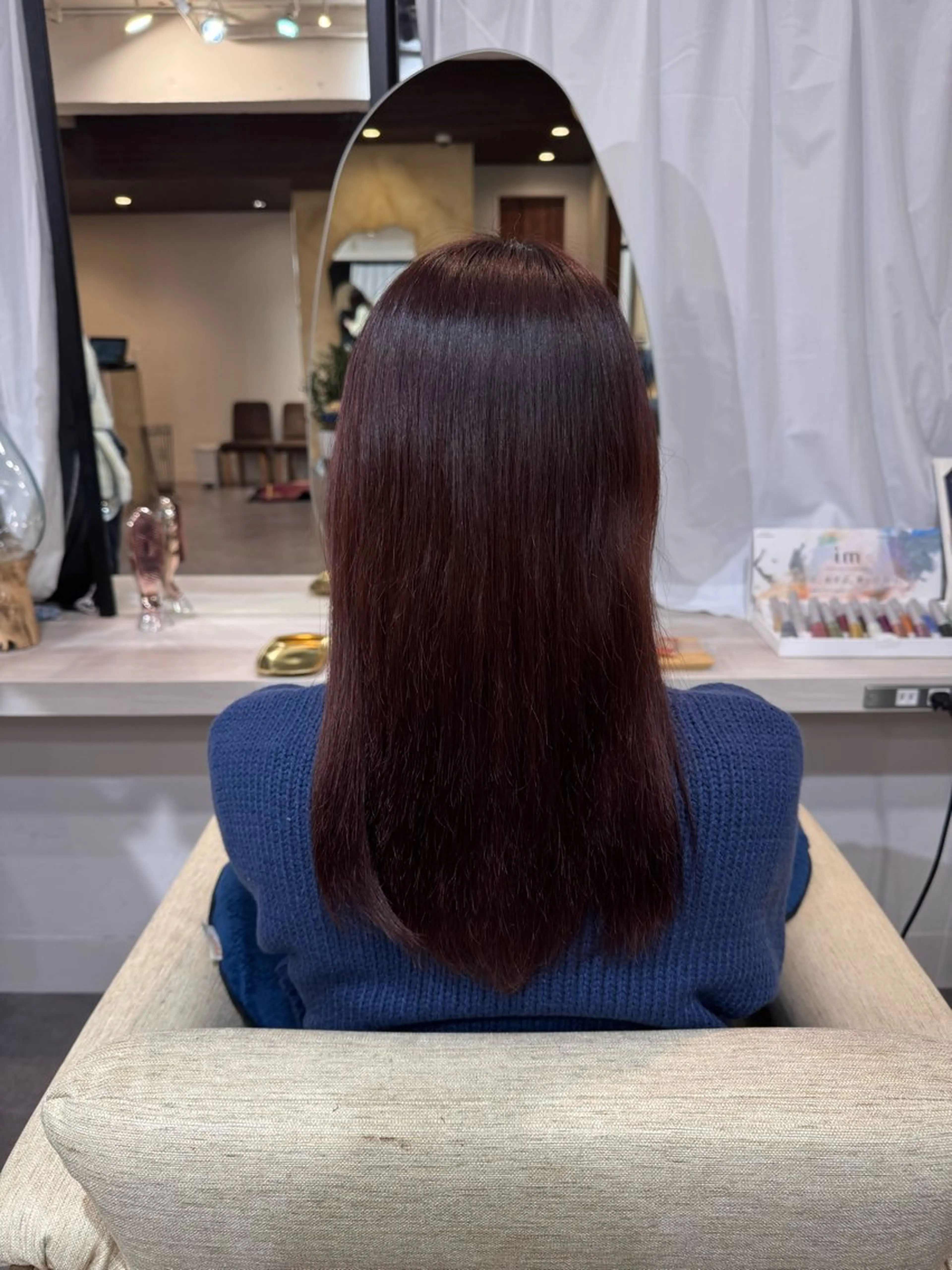 カラー 有木 七海のヘアスタイル