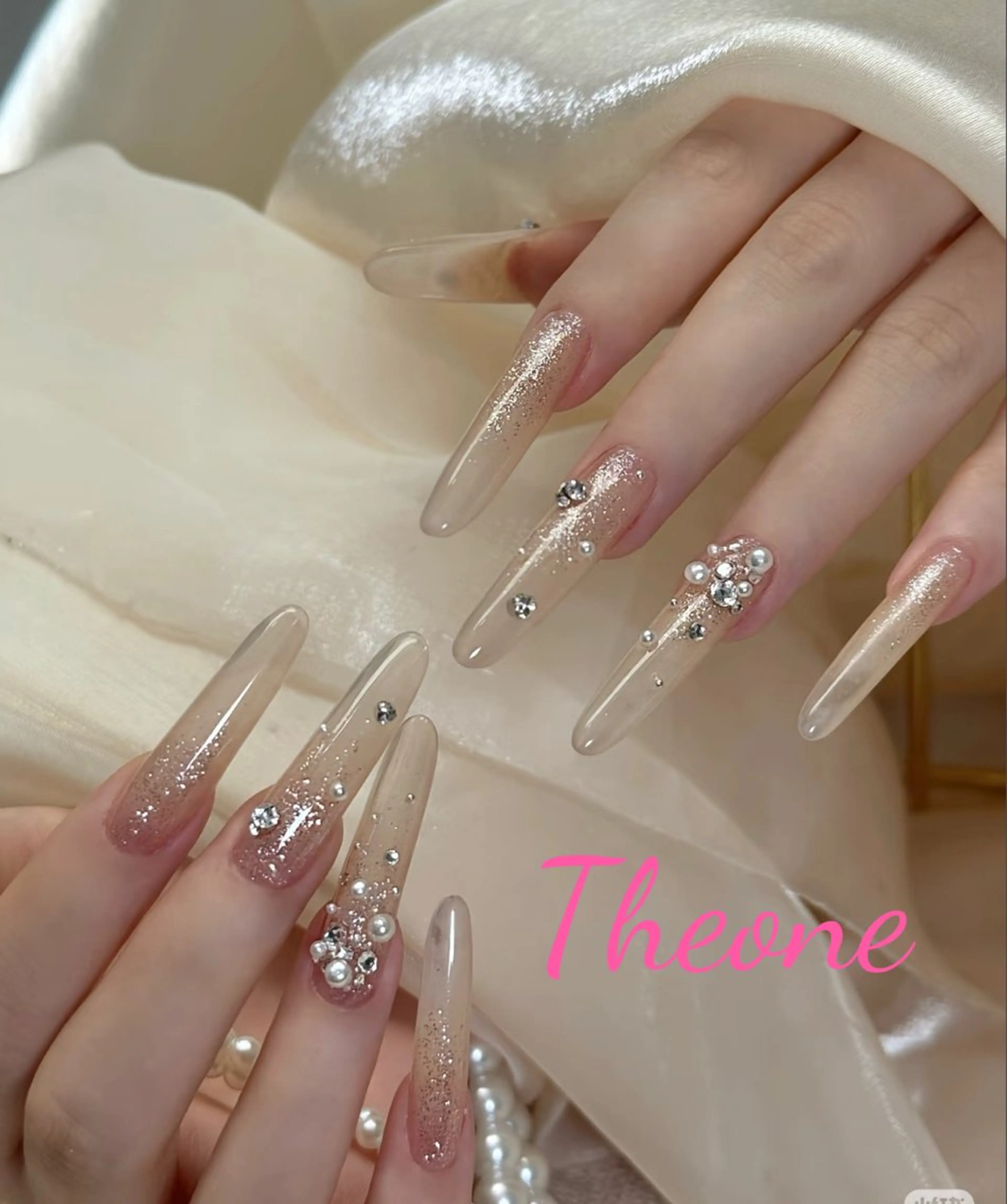 ネイル 内村 ミナのネイルデザイン