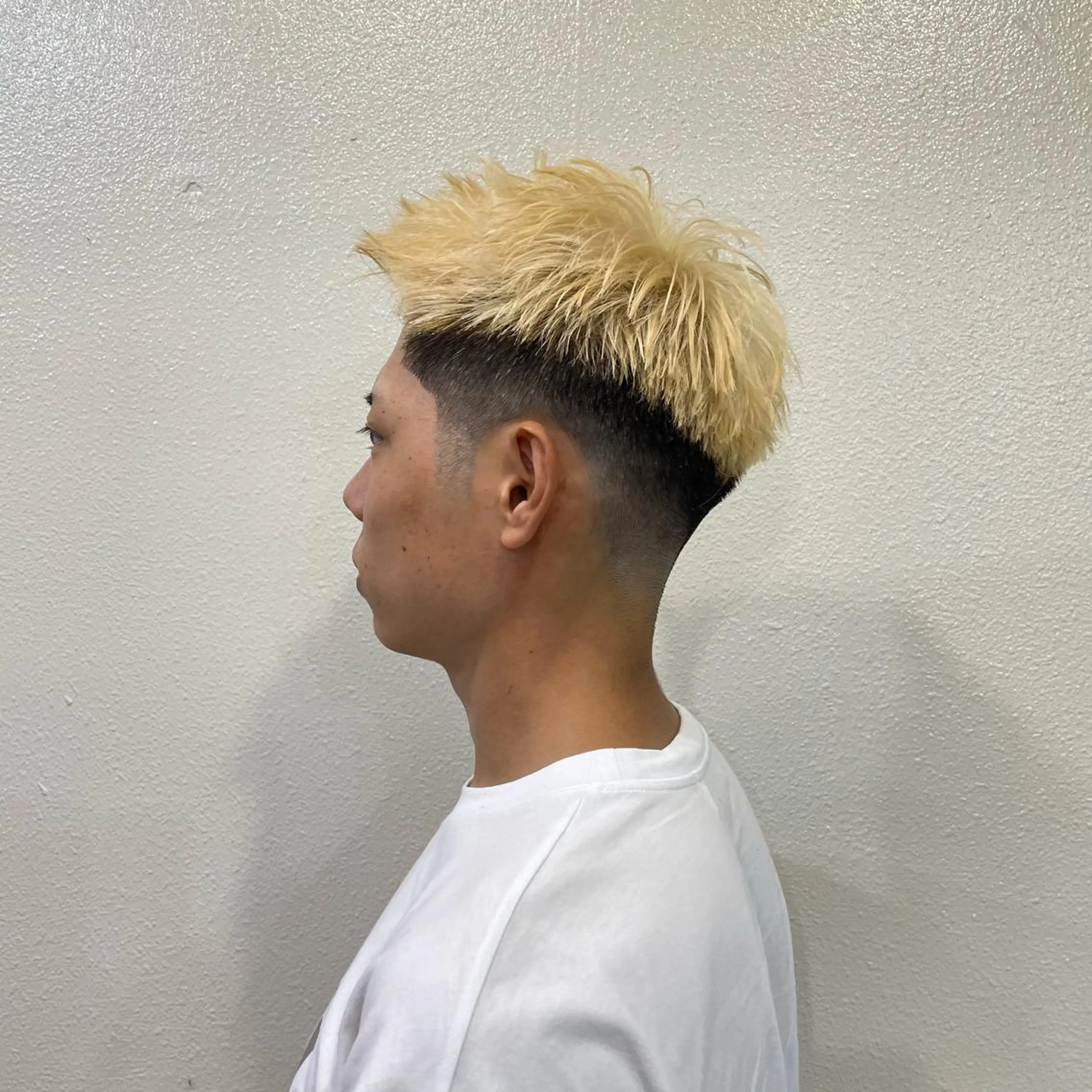 ショート カラー パーマ ヘアアレンジ メンズ キッズ ネイル マツエク・マツパ アイブロウ カット メンズ専門/パーマ/ フェード/みづきのヘアスタイル