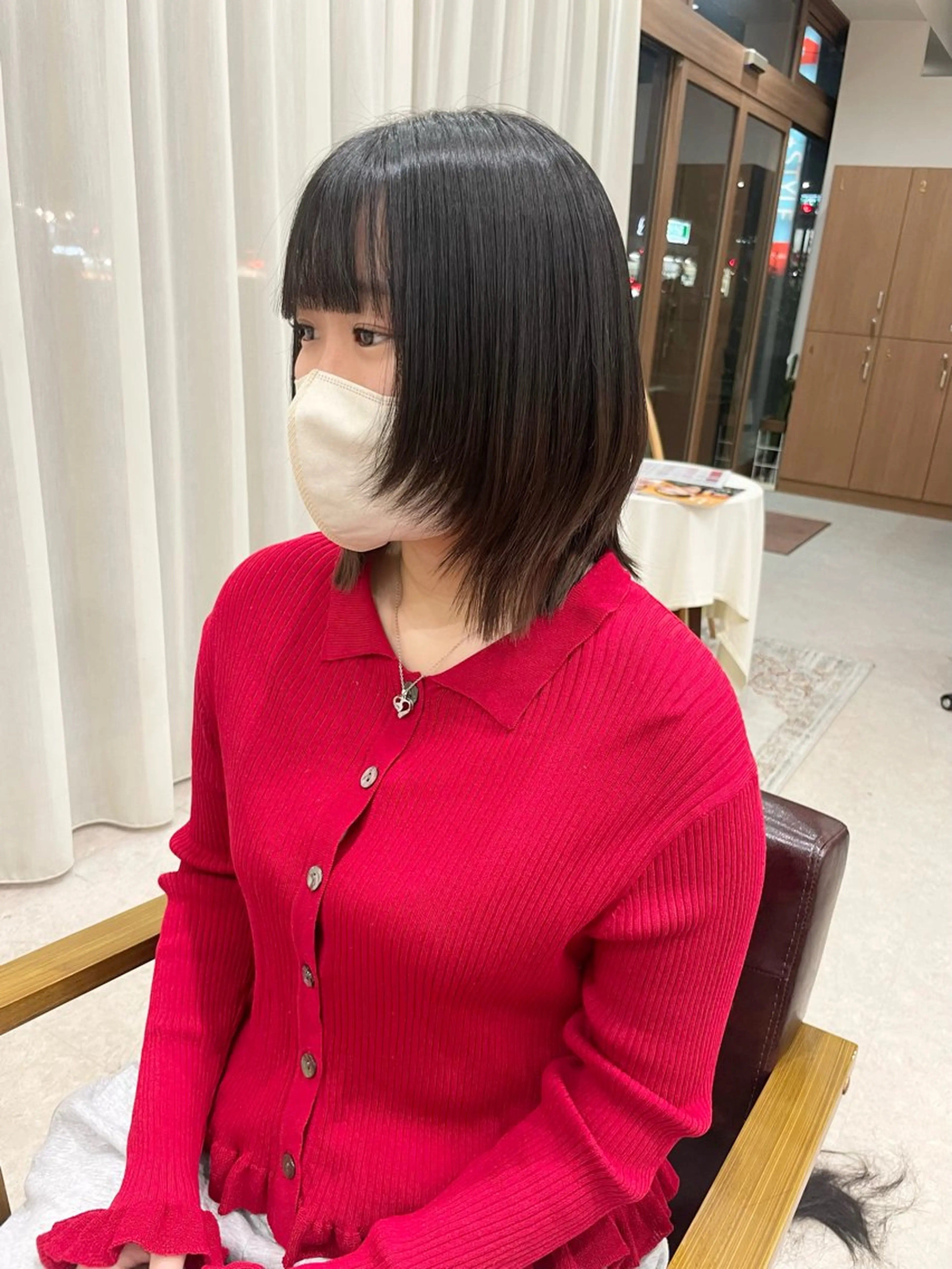 ミディアム カット トリートメント Amelie所属・鈴木 梨瑚のヘアスタイル