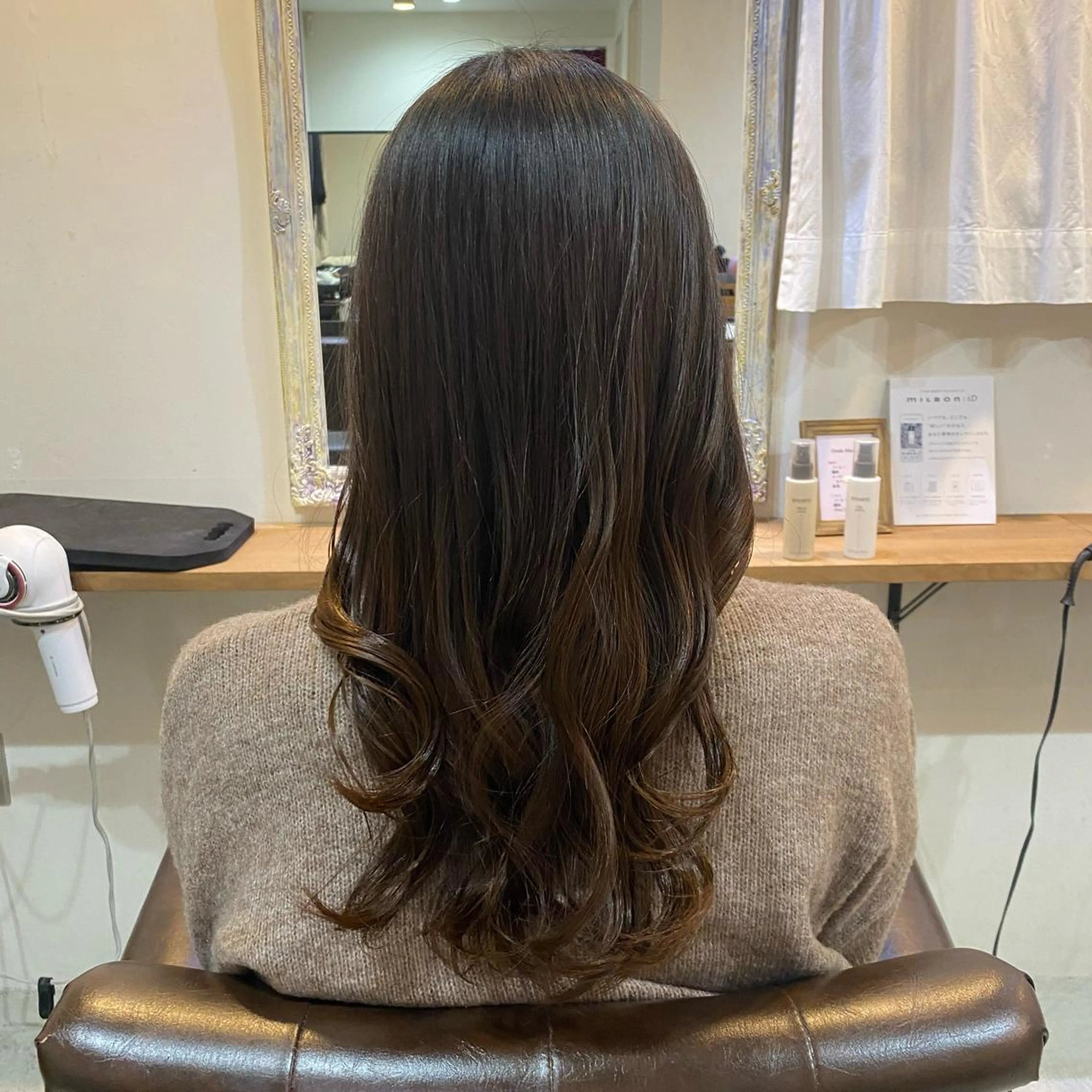 ロング 切りっぱなしボブ 👩🏼ミニボブのヘアスタイル