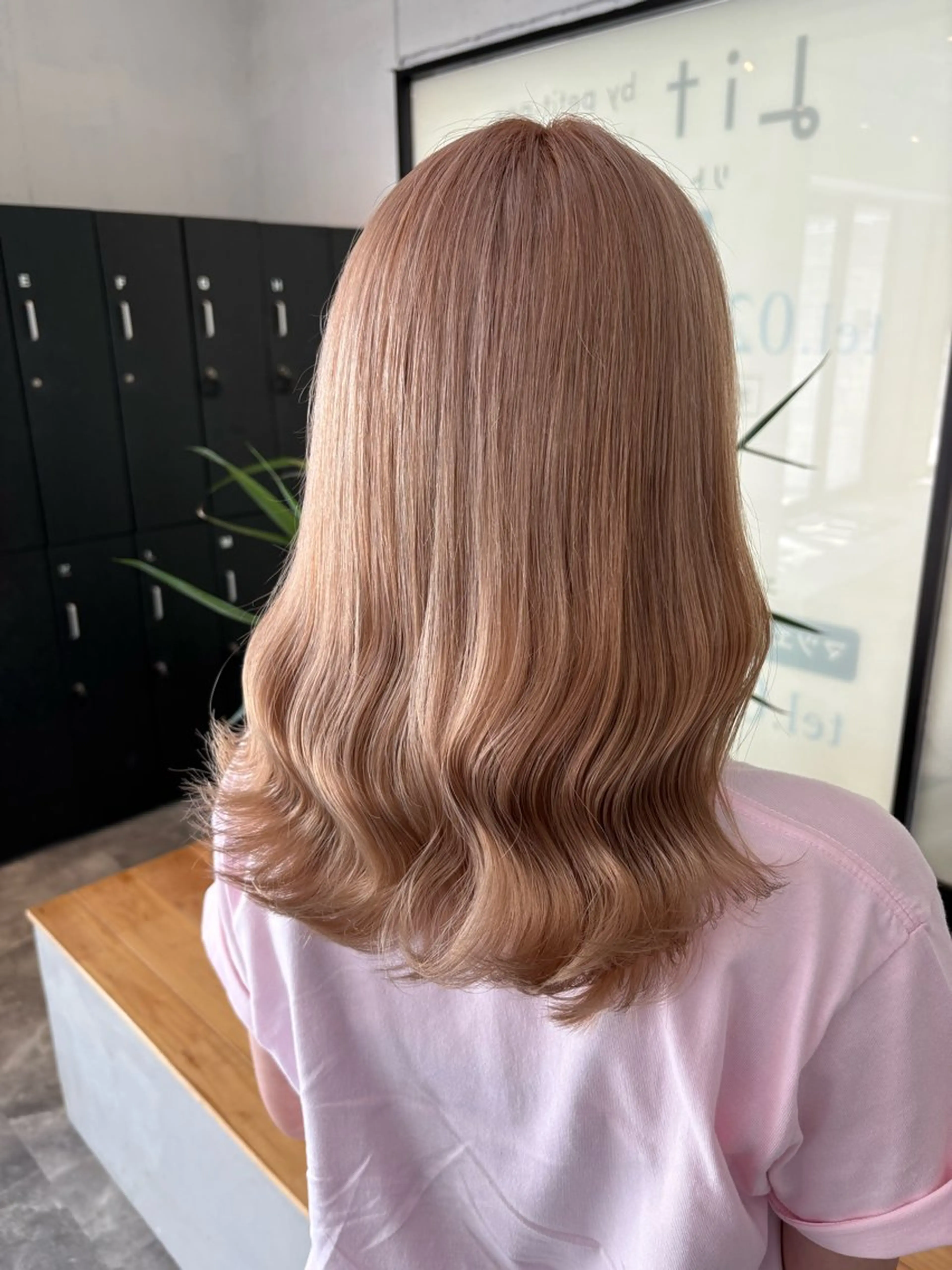 ミディアム ヘアカラー 🧋ミルクティーカラ ー🧋特化小林拓登のヘアスタイル