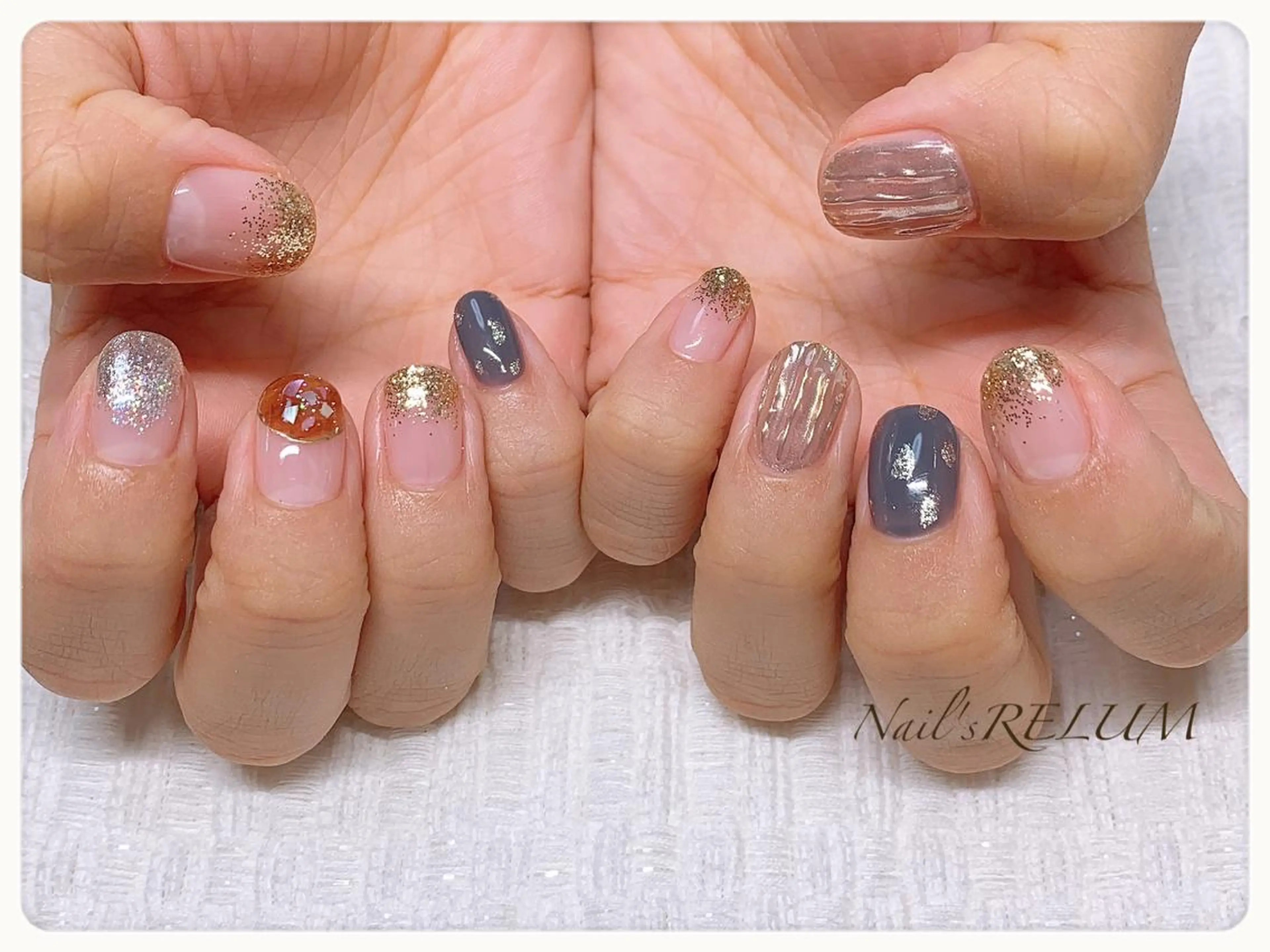 ネイル 持ち込み ハンドネイル THECOLORS所属・近貞 莉奈のネイルデザイン