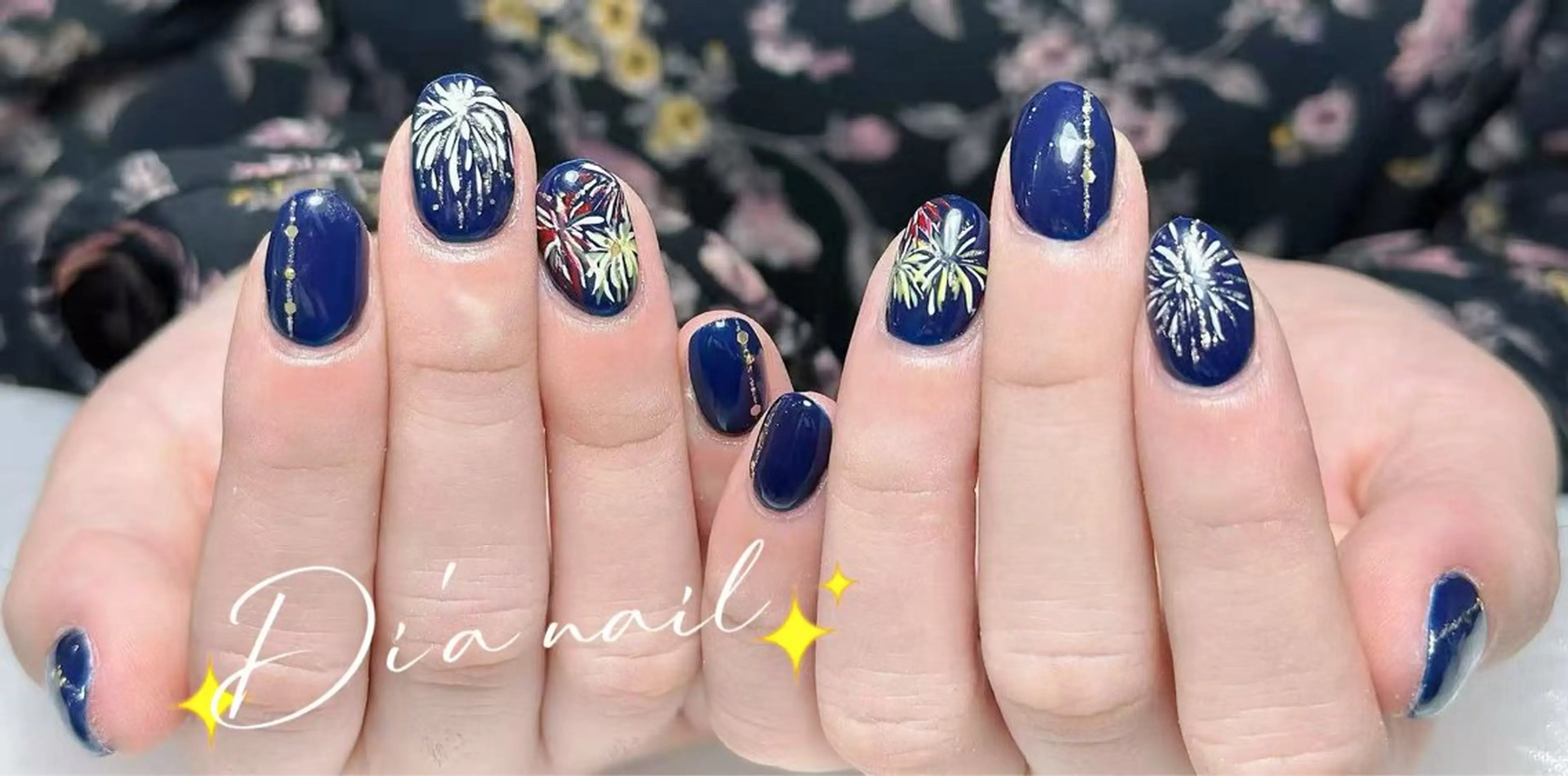 ネイル チークネイル ジェルネイル グラデーション マグネットネイル ニュアンスネイル Di'a nail ネイルサロンのネイルデザイン