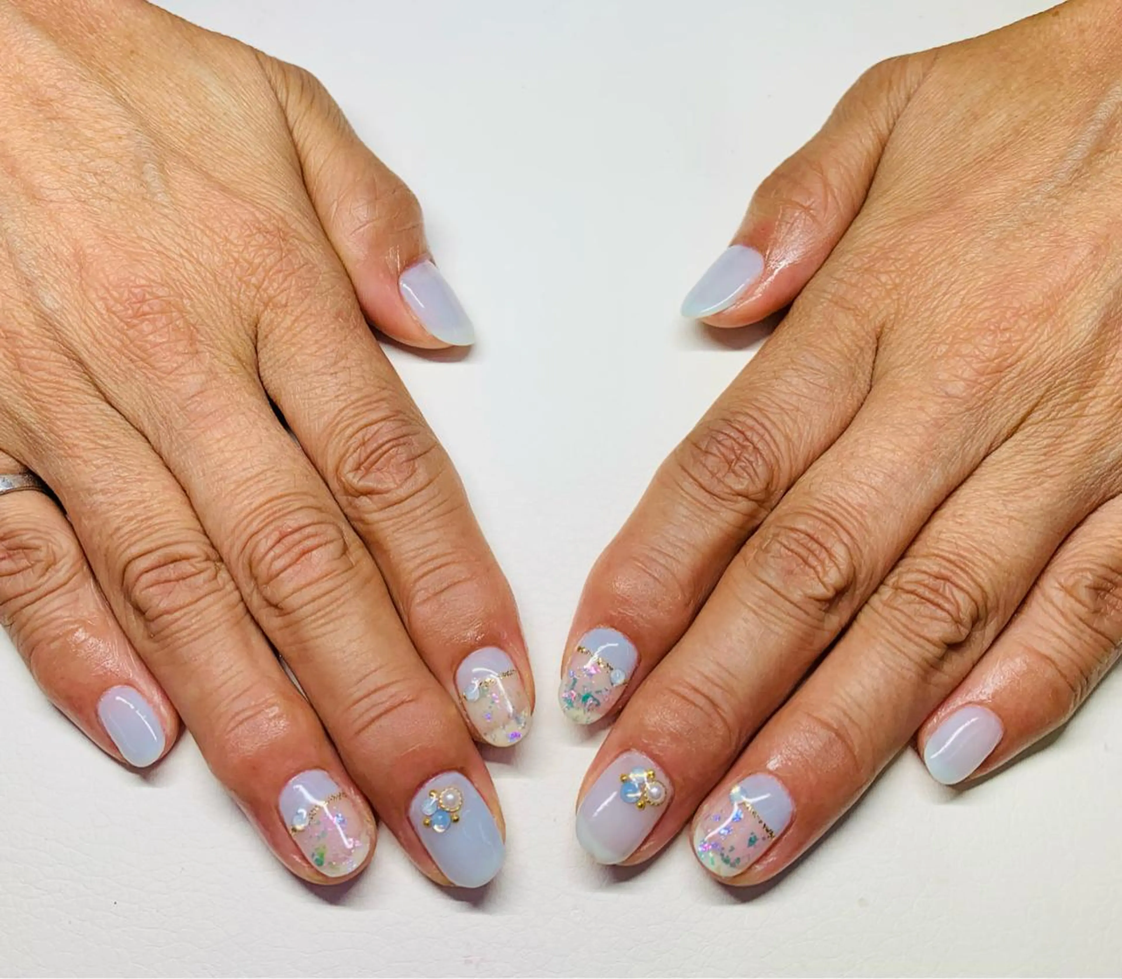 ネイル Mule Beauty Salon所属・ミュール ビューティーサロンのネイルデザイン