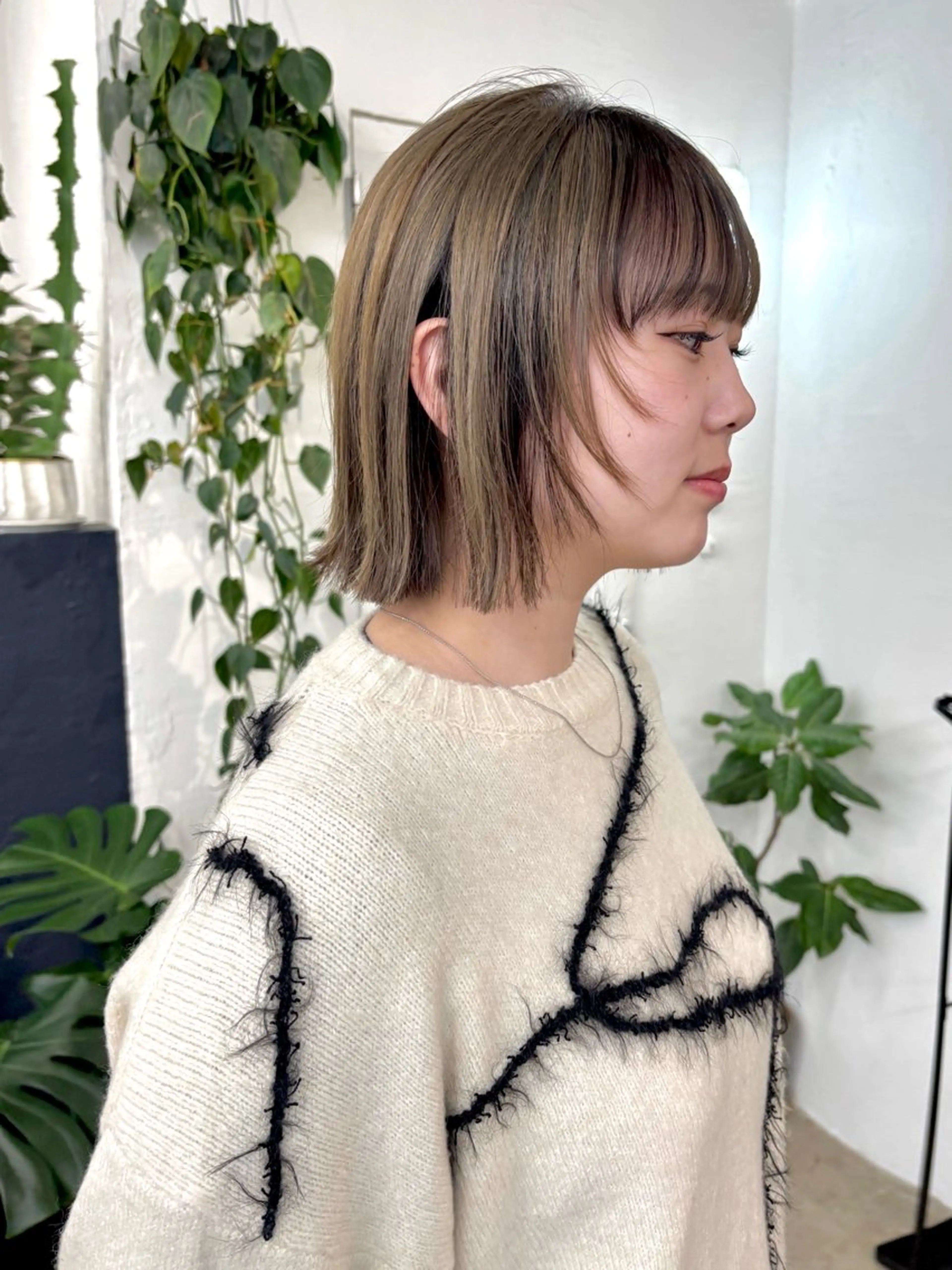 ミディアム カラー ボブレイヤー ブリーチ ブラウンカラー カシス 透明感カラー 暖色カラー/天神/ ヘイマサクラのヘアスタイル