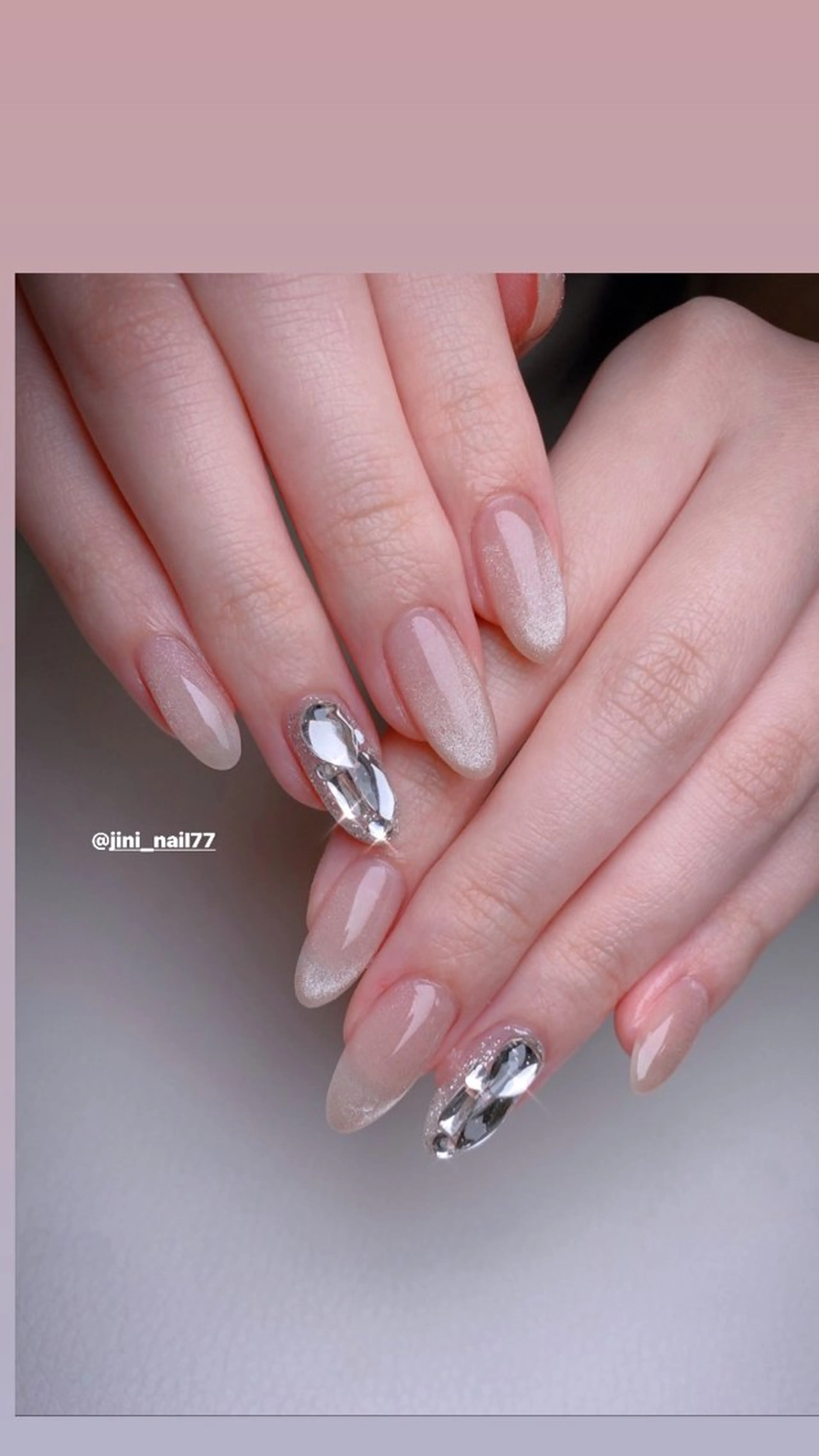 ネイル JINI NAIL所属・ジニ ネイルのネイルデザイン