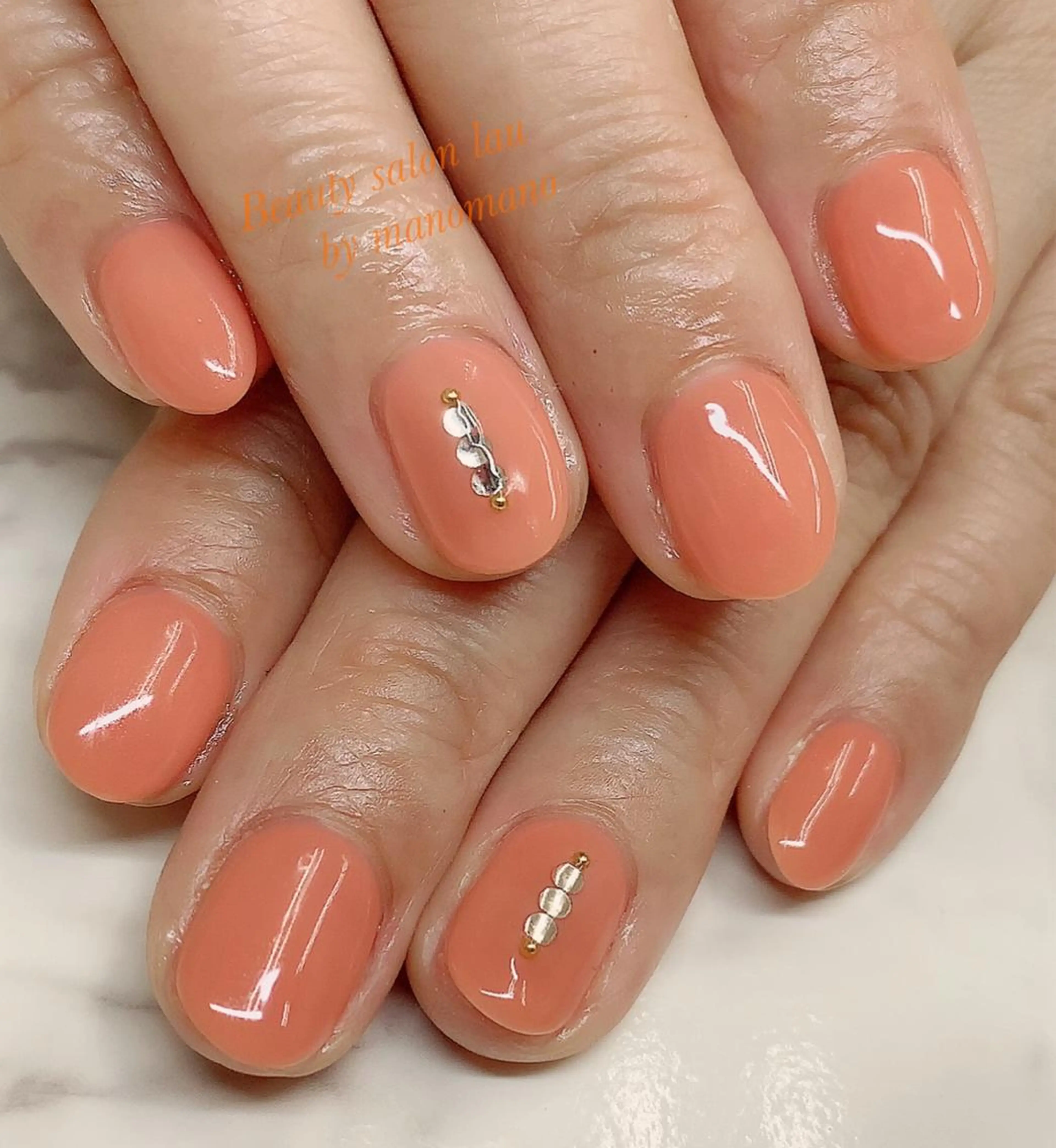 ネイル ハンドネイル ラウバイマノマノ なかざとのネイルデザイン