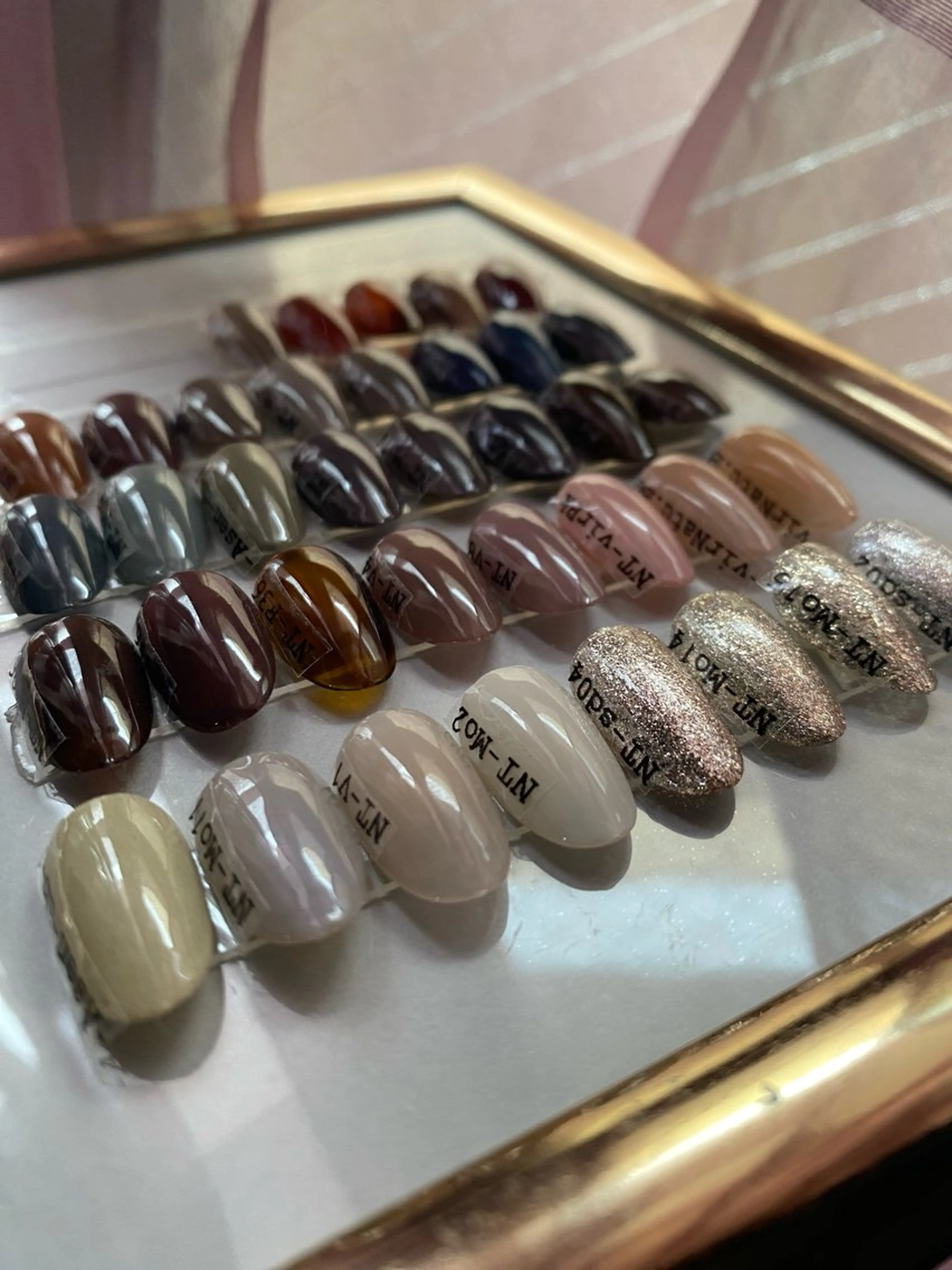 ネイル ハンドネイル 🌿Charme🌿 MAIのネイルデザイン