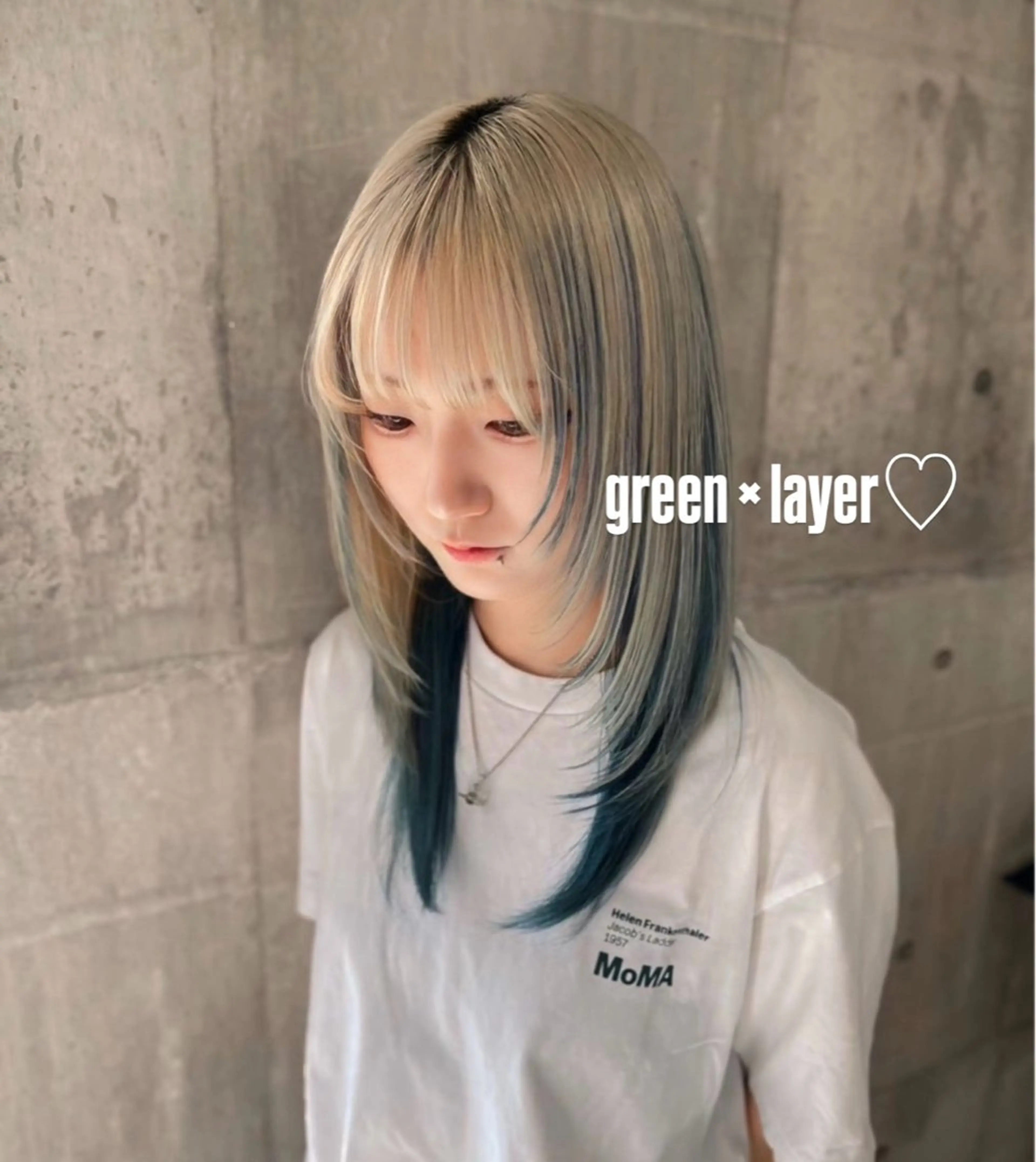 ロング ミルクティー/透明感 カラー🎀YURIAのヘアスタイル