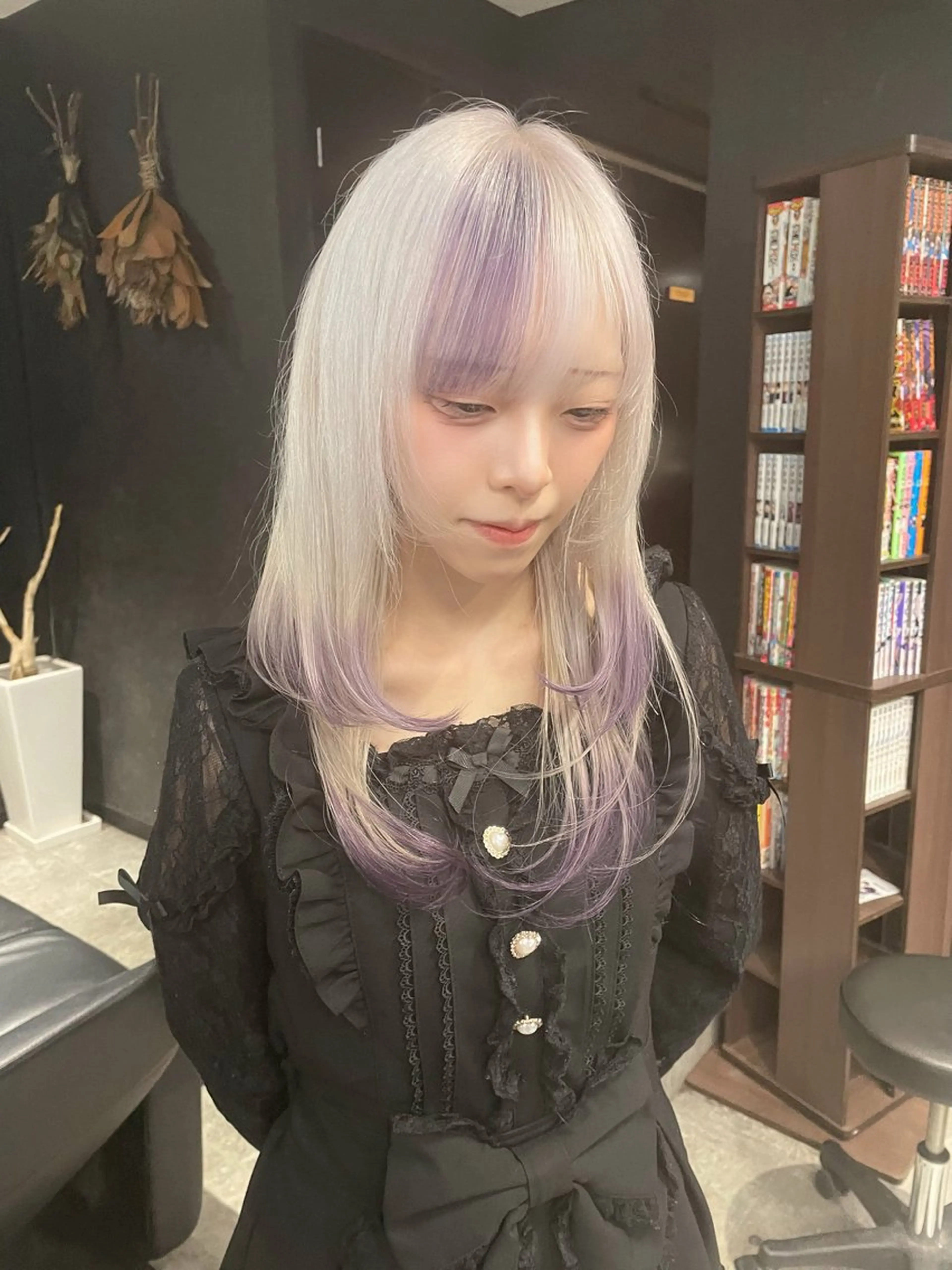 セミロング カット ヘアカラー ハイトーン🫧/エク HANSON🌙のヘアスタイル