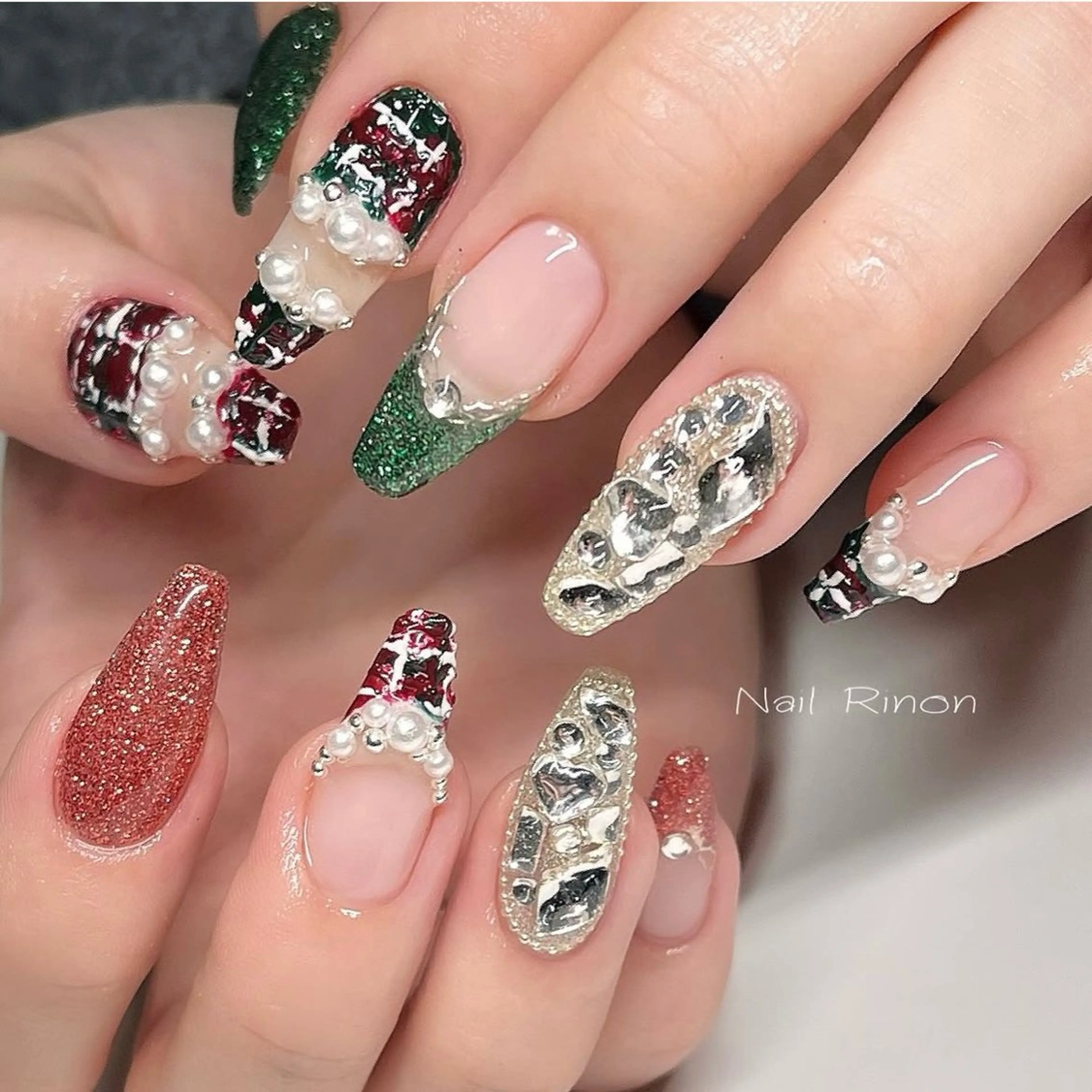 ネイル ツイードネイル 冬ネイル クリスマス Nail Rinonのネイルデザイン