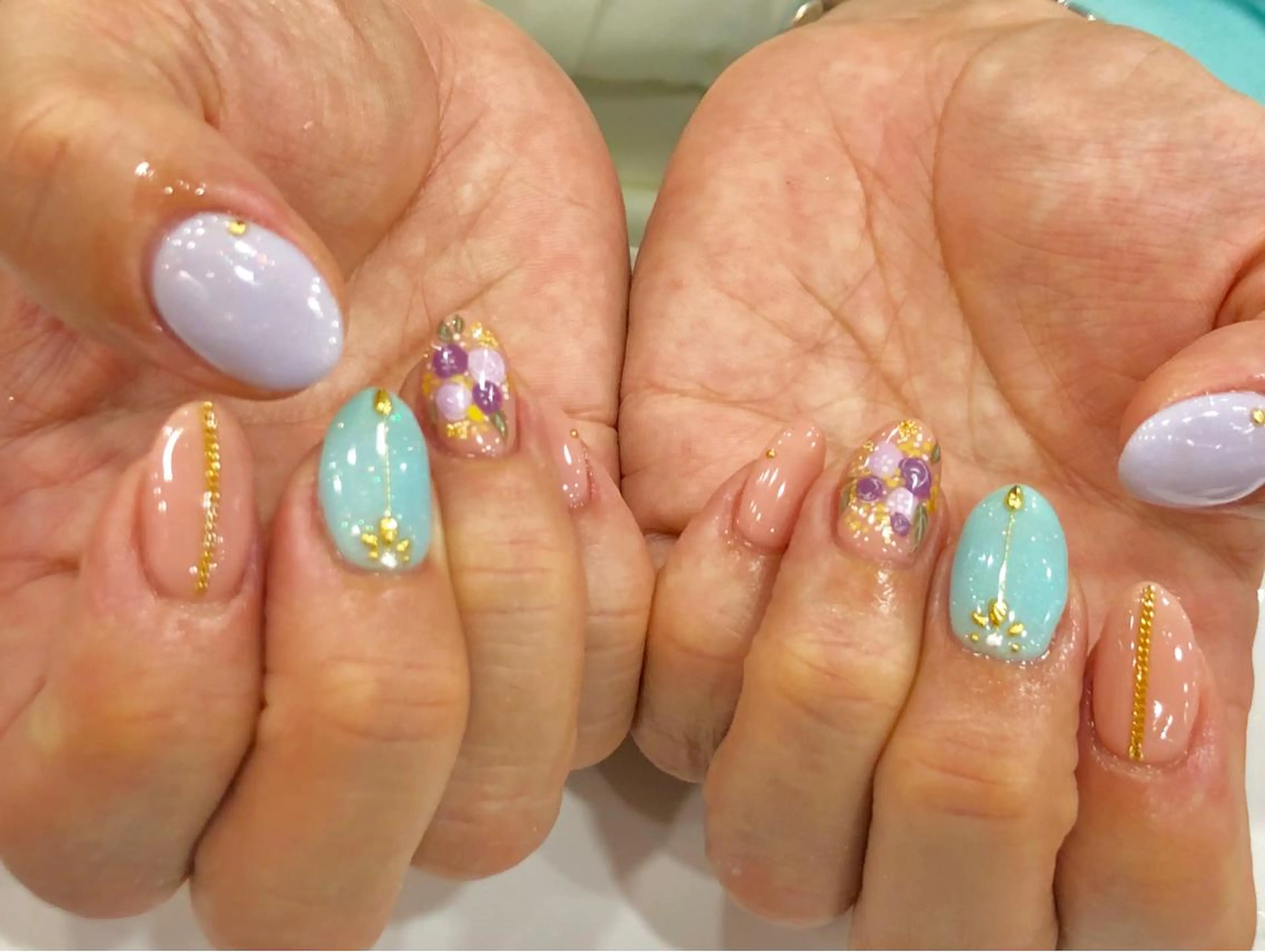 ネイル nuk.所属・坂本 萌のネイルデザイン