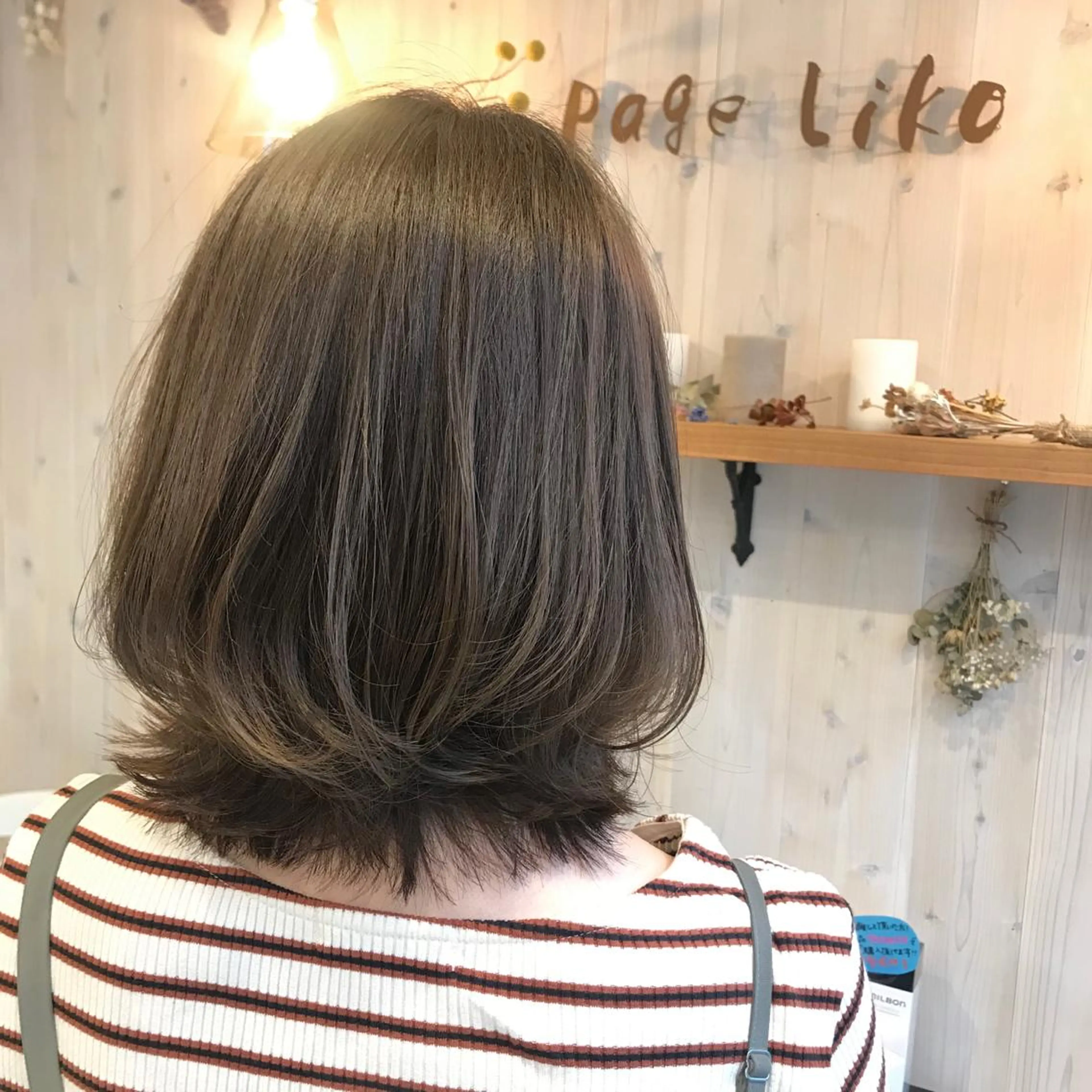 ミディアム カラー ベージュカラー 外ハネヘア 透明感カラー/ 寺田千雅子のヘアスタイル