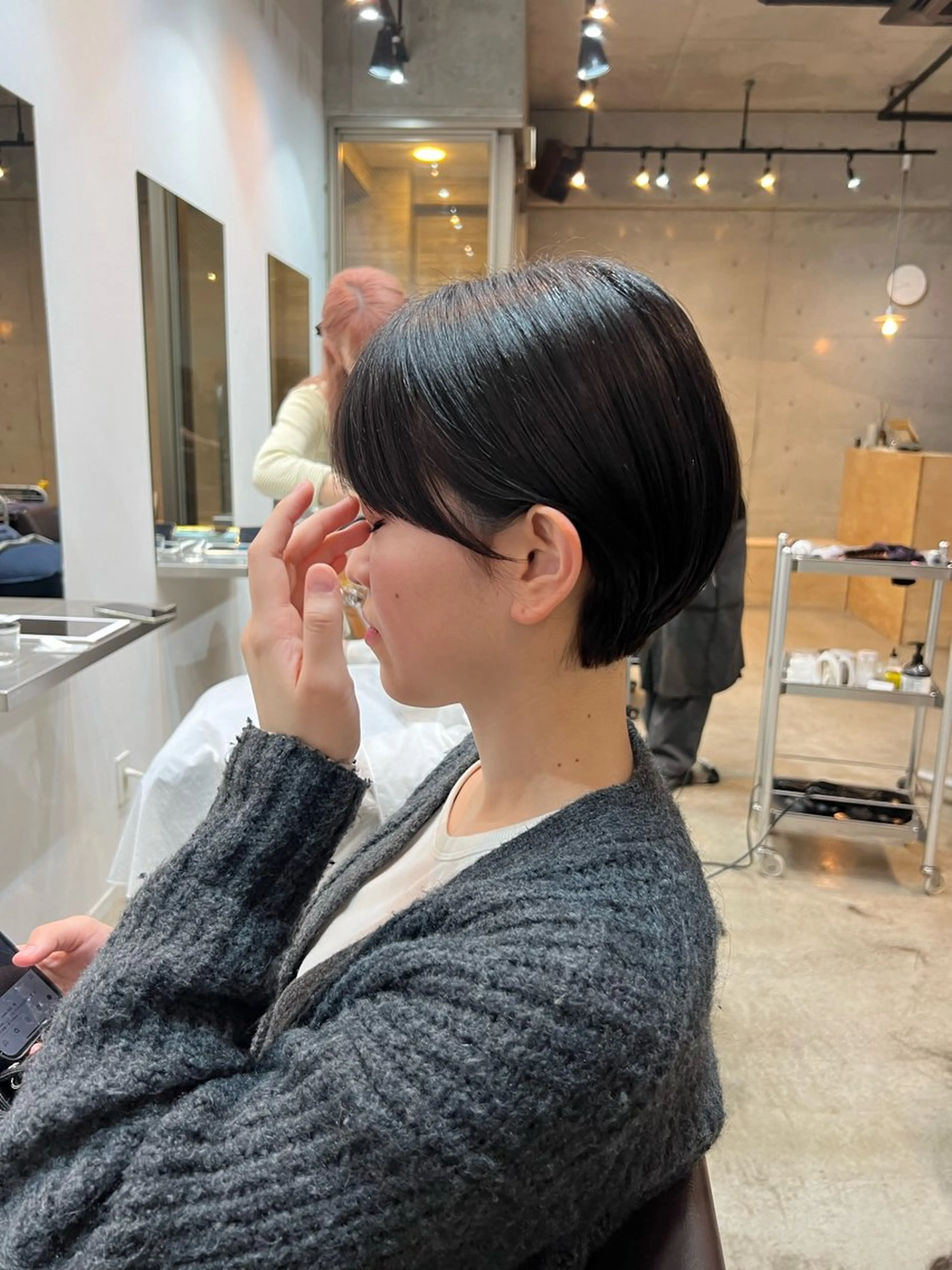 ショート akane/ベージュ /オリーブ/ブラウンのヘアスタイル