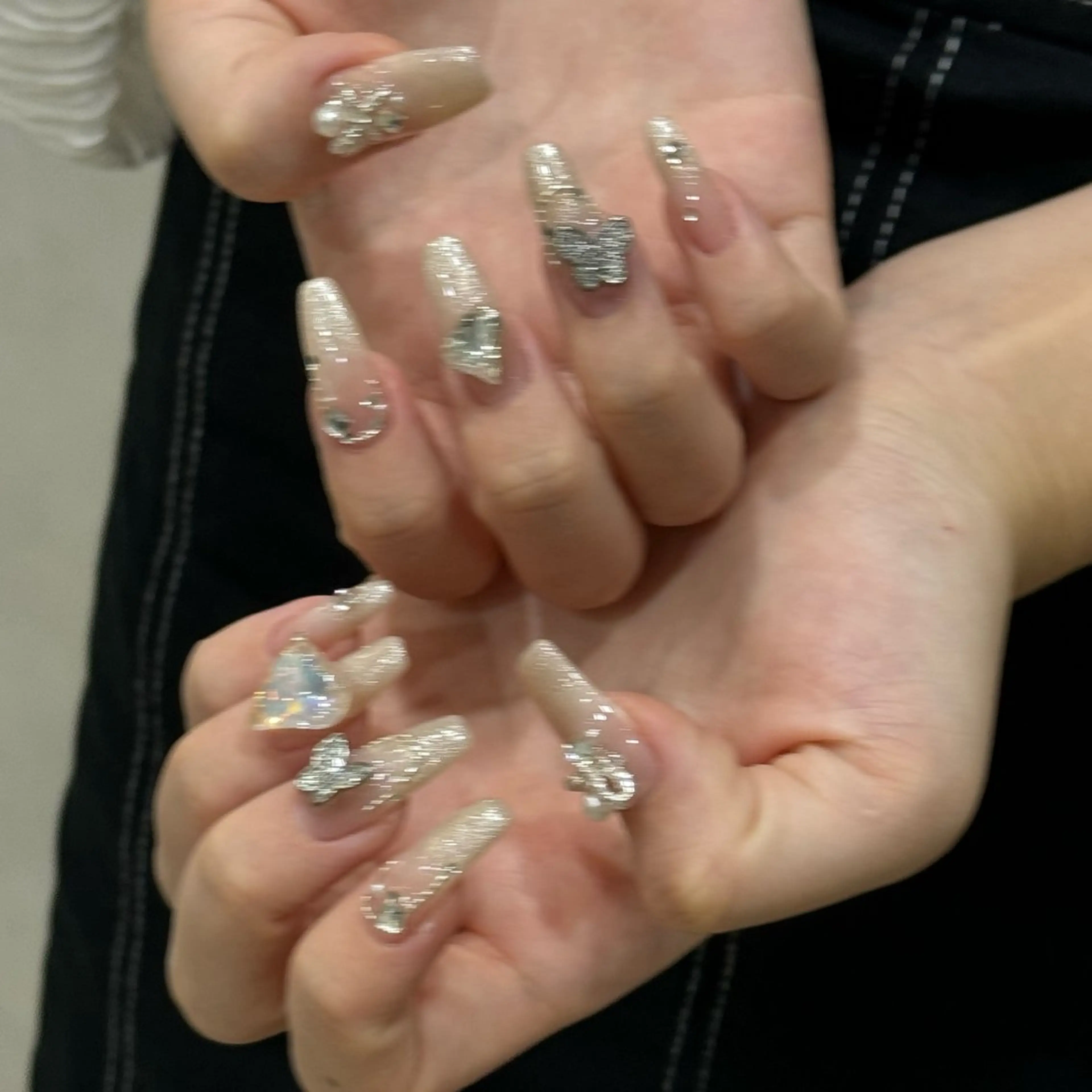 ネイル ハート 韓国ネイル マグネットネイル リボン ハンドネイル 韓国ネイル/ワンホン ネイル🎀表参道3分のネイルデザイン