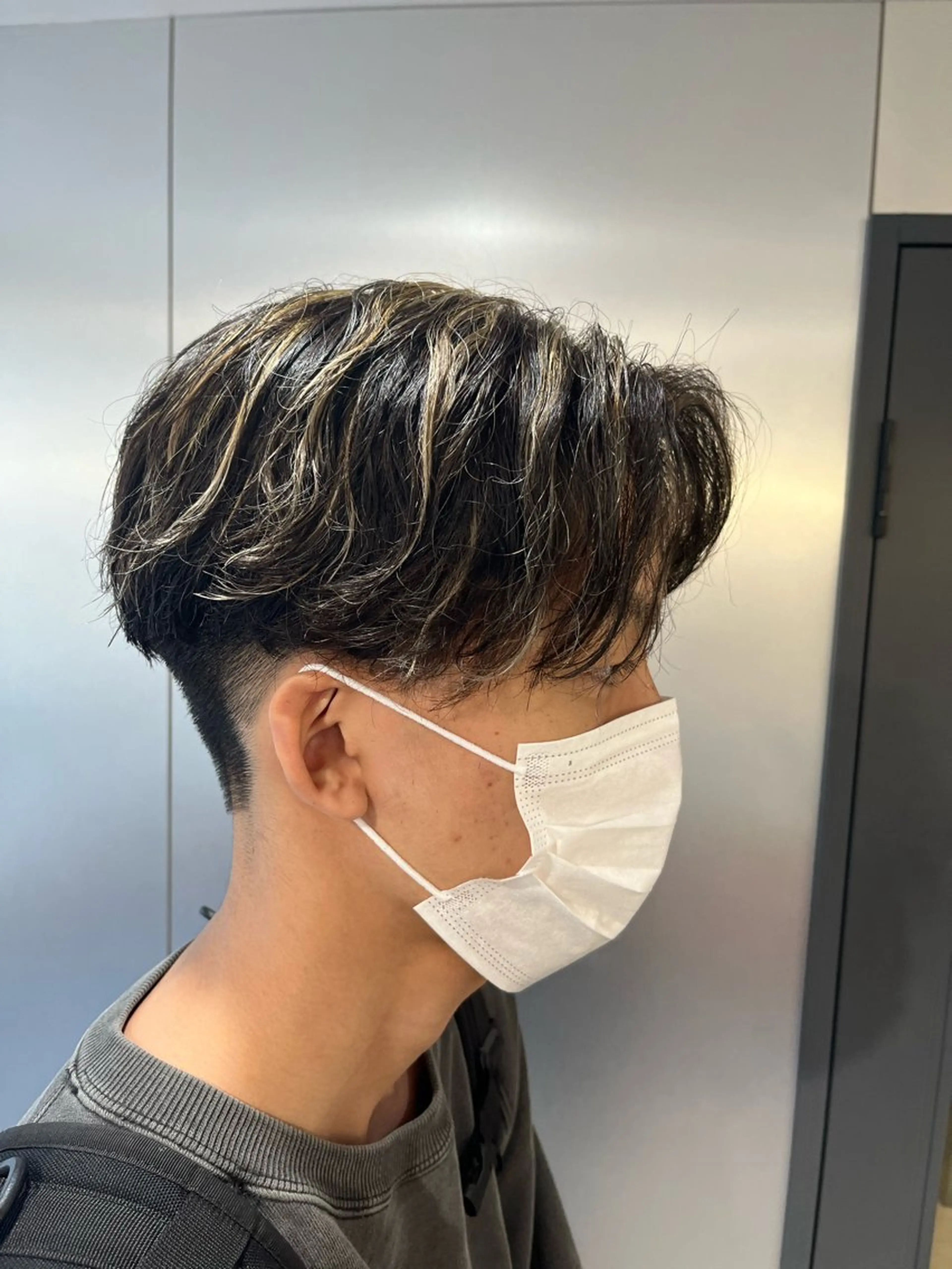 カラー パーマ メンズ 藤川 克己のヘアスタイル