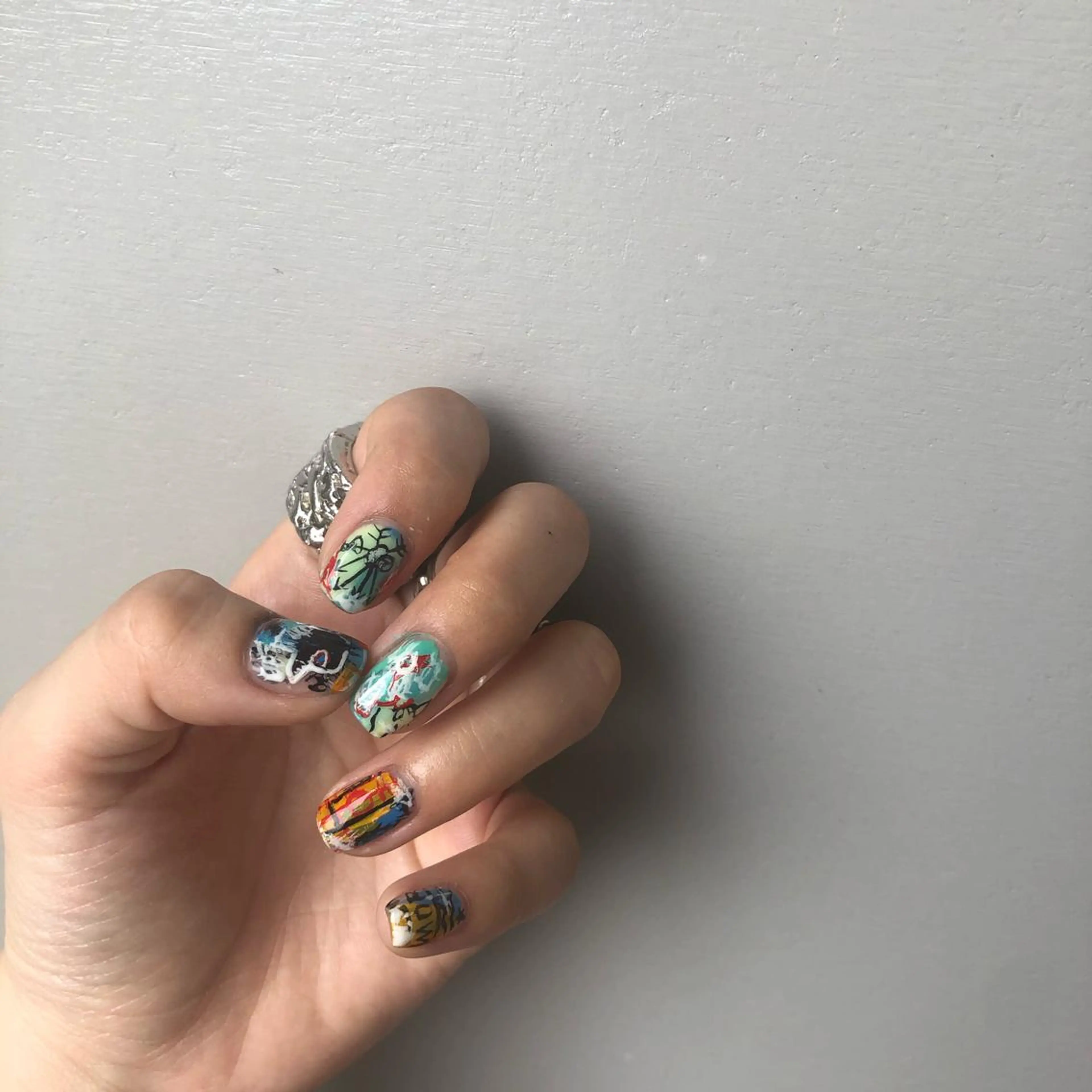 ネイル ハンドネイル Seis Shihoのネイルデザイン