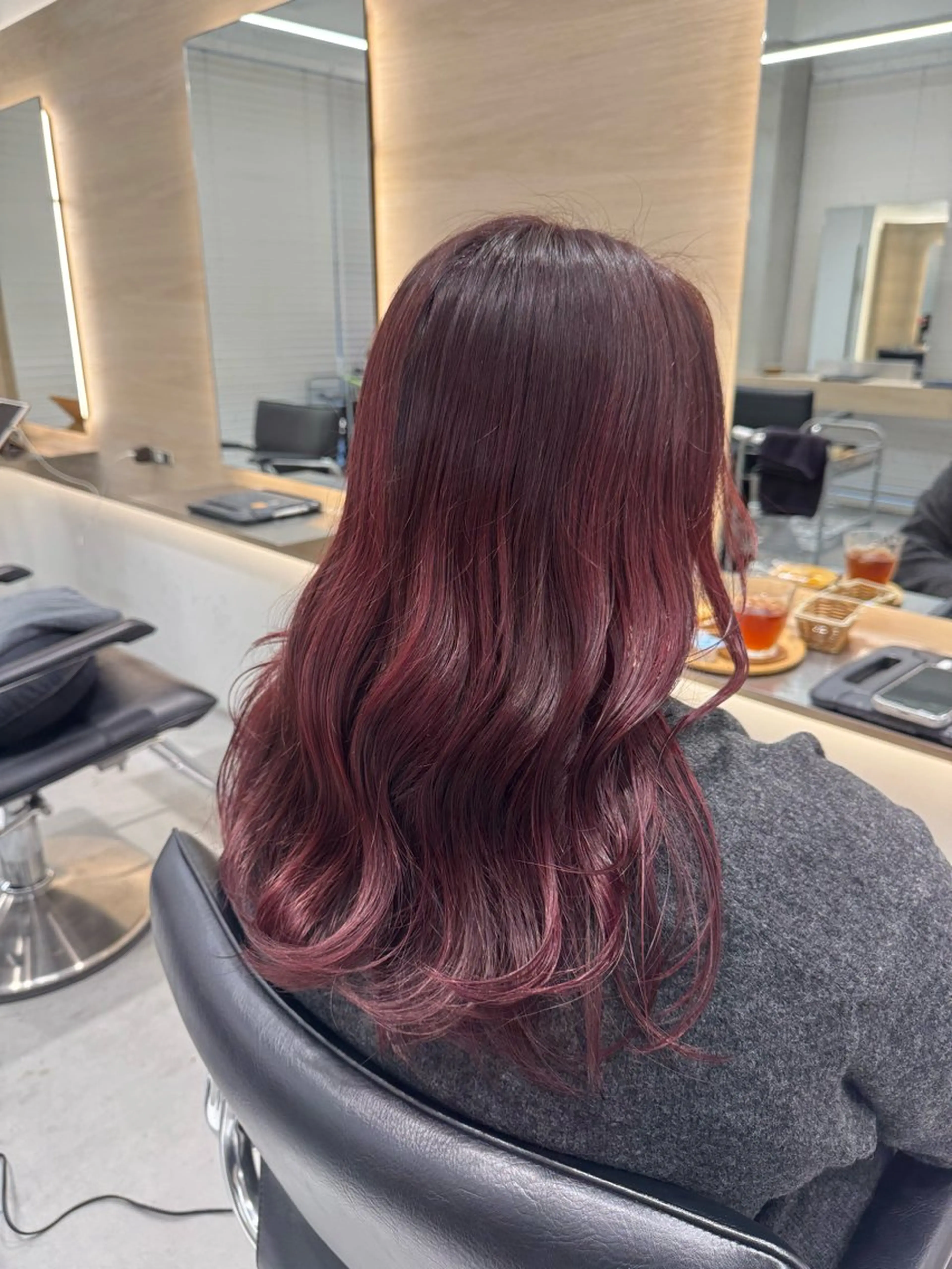 カラー ヘアカラー ナカバチ ユイ🌼 Rizm greenのヘアスタイル