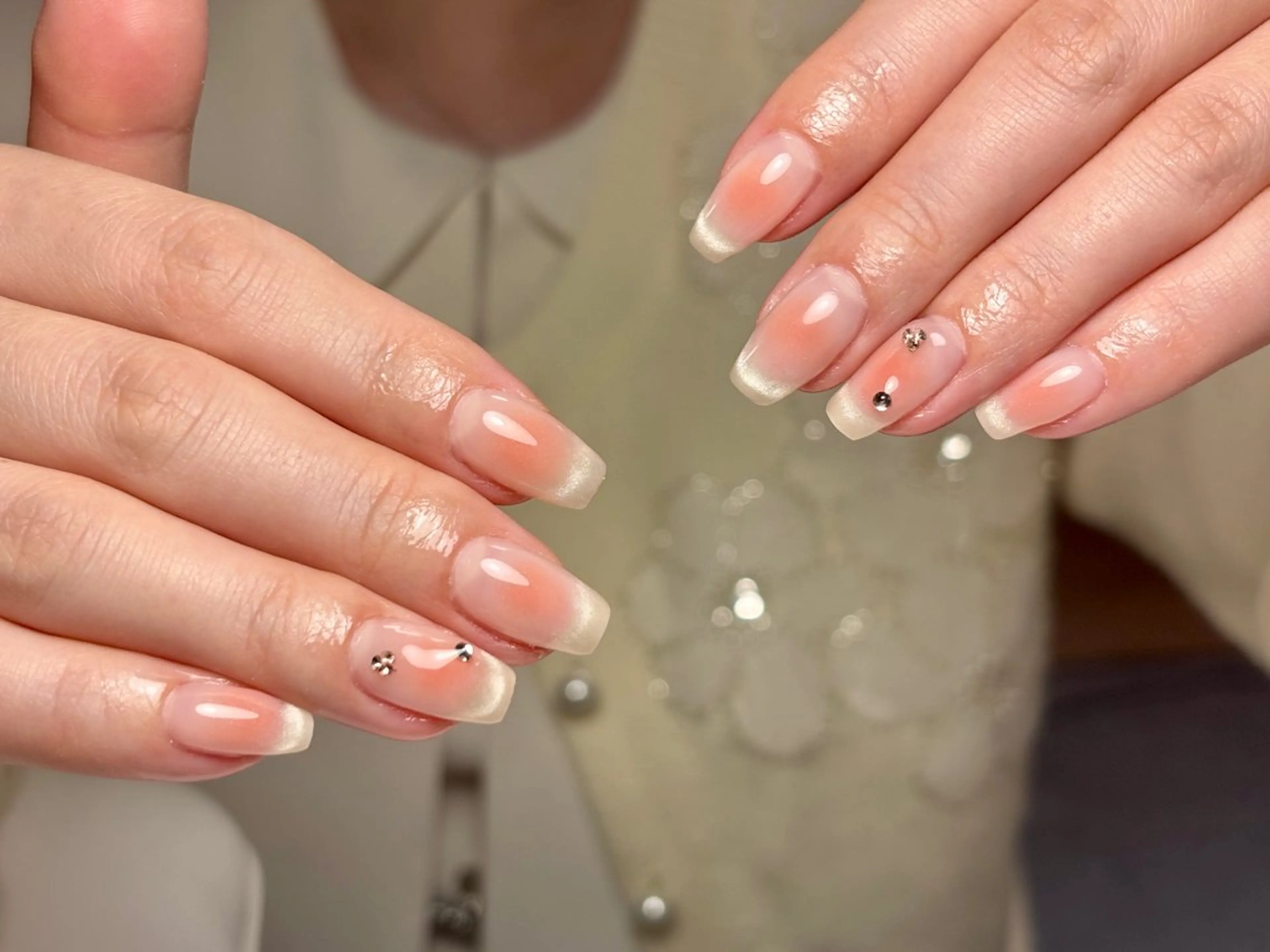 ロング ハンドネイル トゥー フエンのネイルデザイン