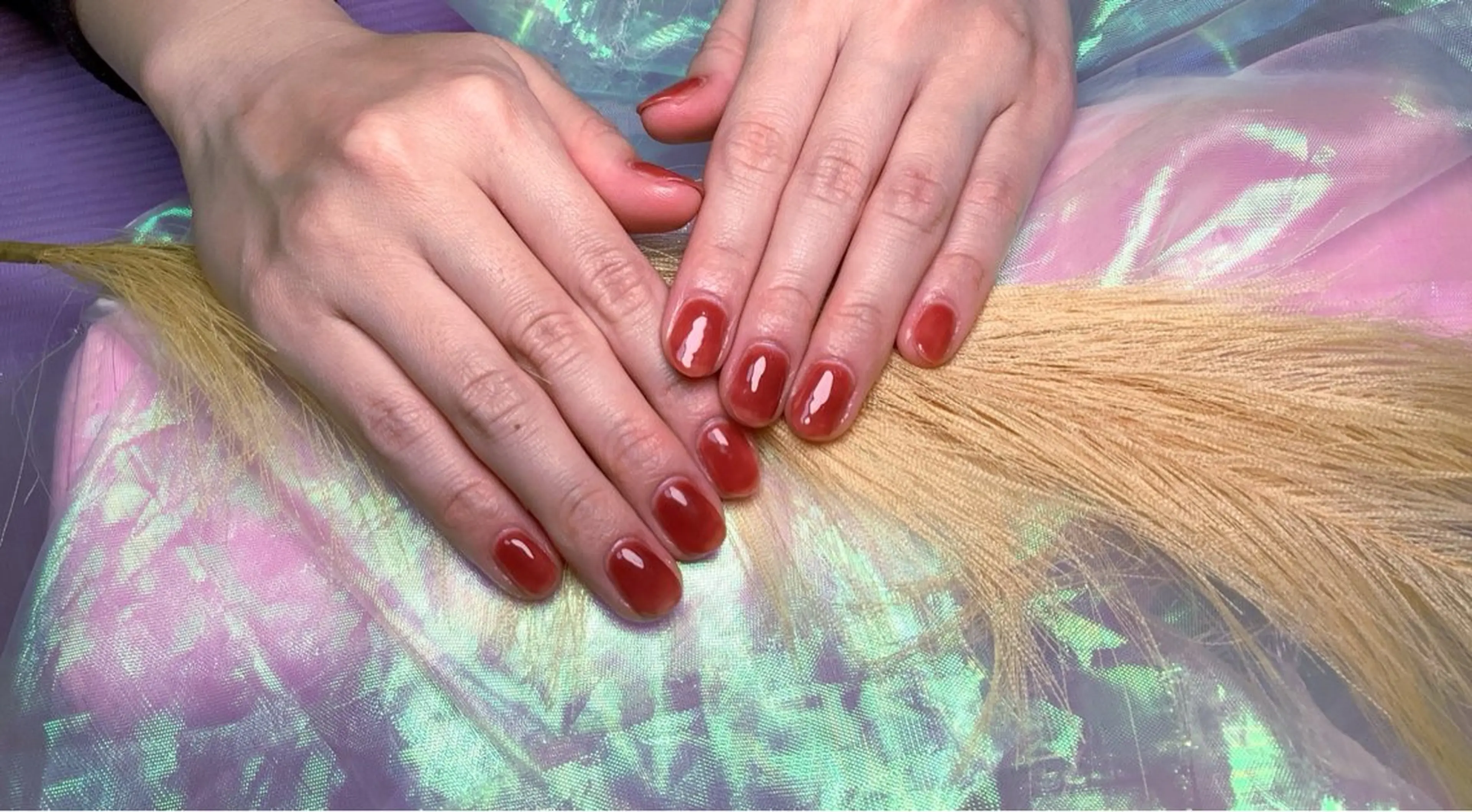 ネイル pink ladyサロン所属・べ にのネイルデザイン