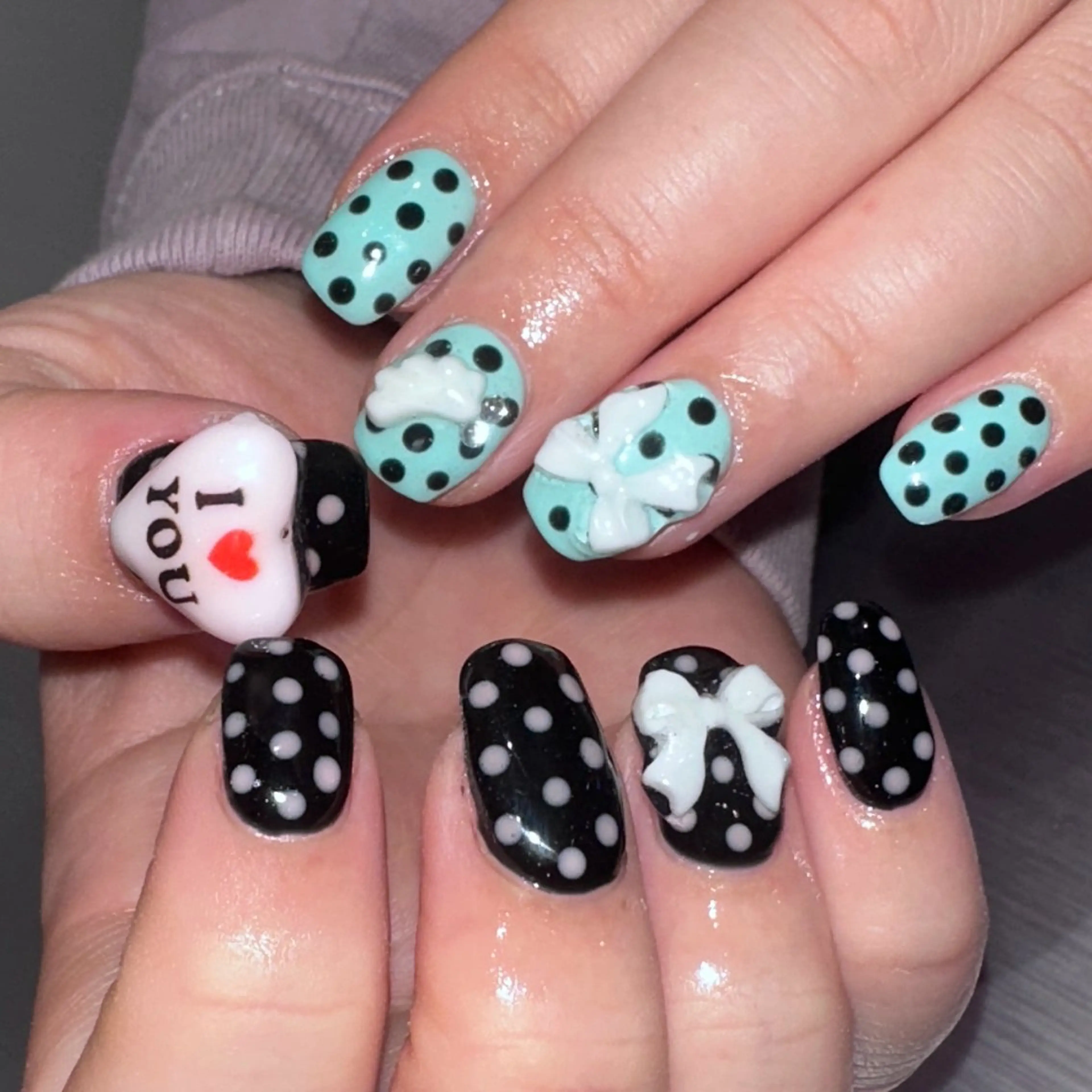 ネイル ハンドネイル 👽個性派ネイル🎀 komachiのヘアスタイル