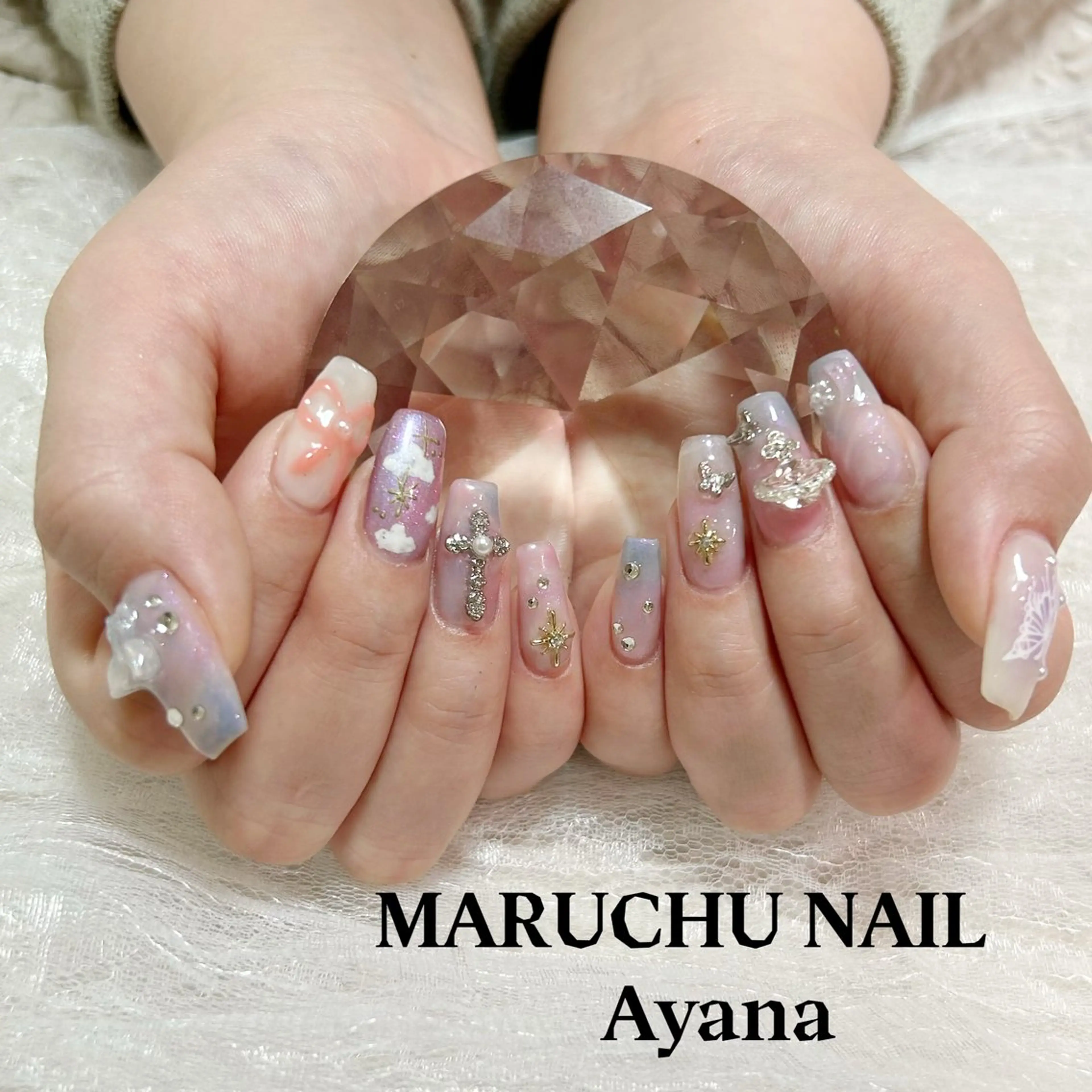 ネイル MARUCHU Ayanaのネイルデザイン