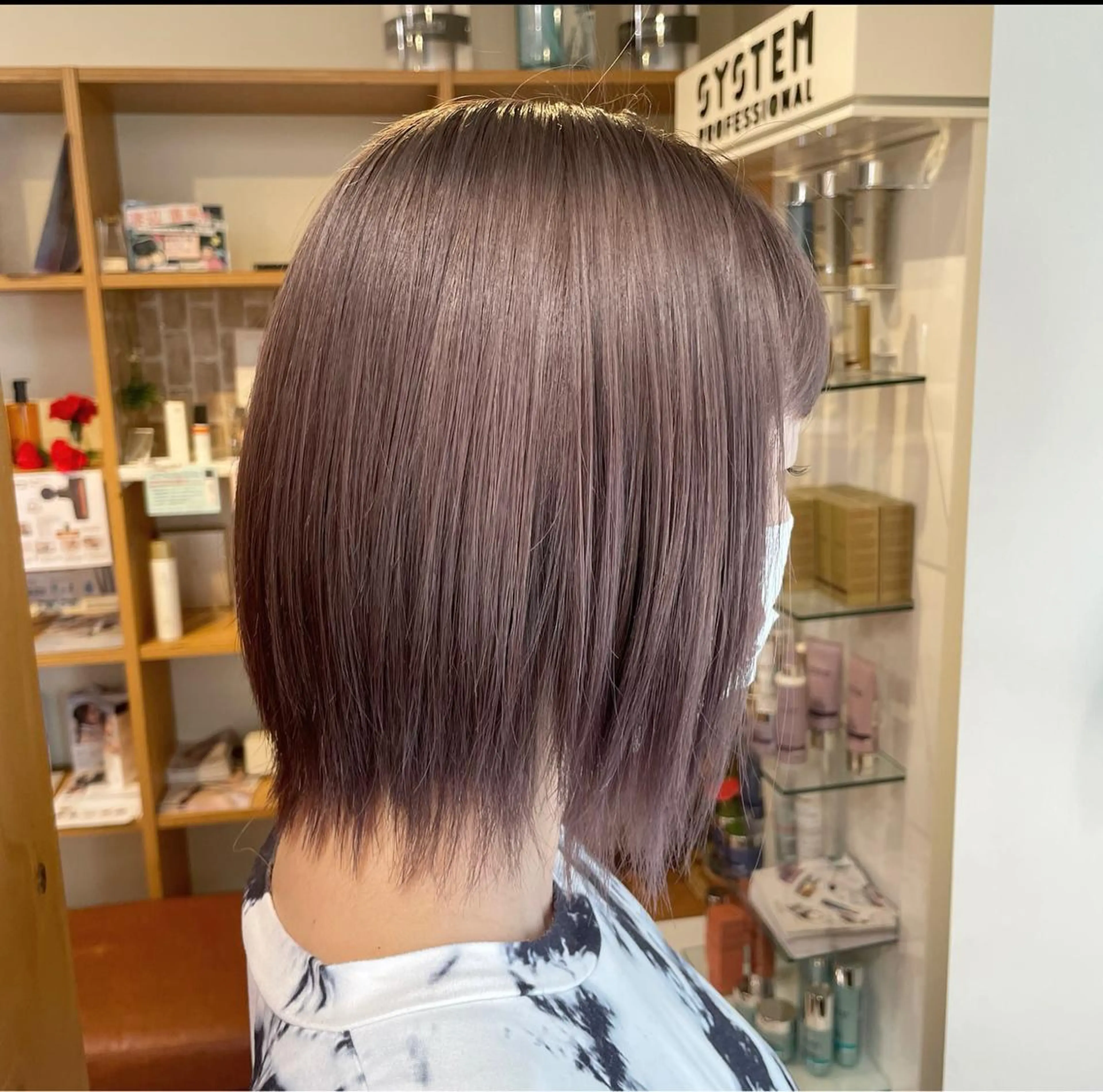 ミディアム カラー piLLon/ RYUKAのヘアスタイル