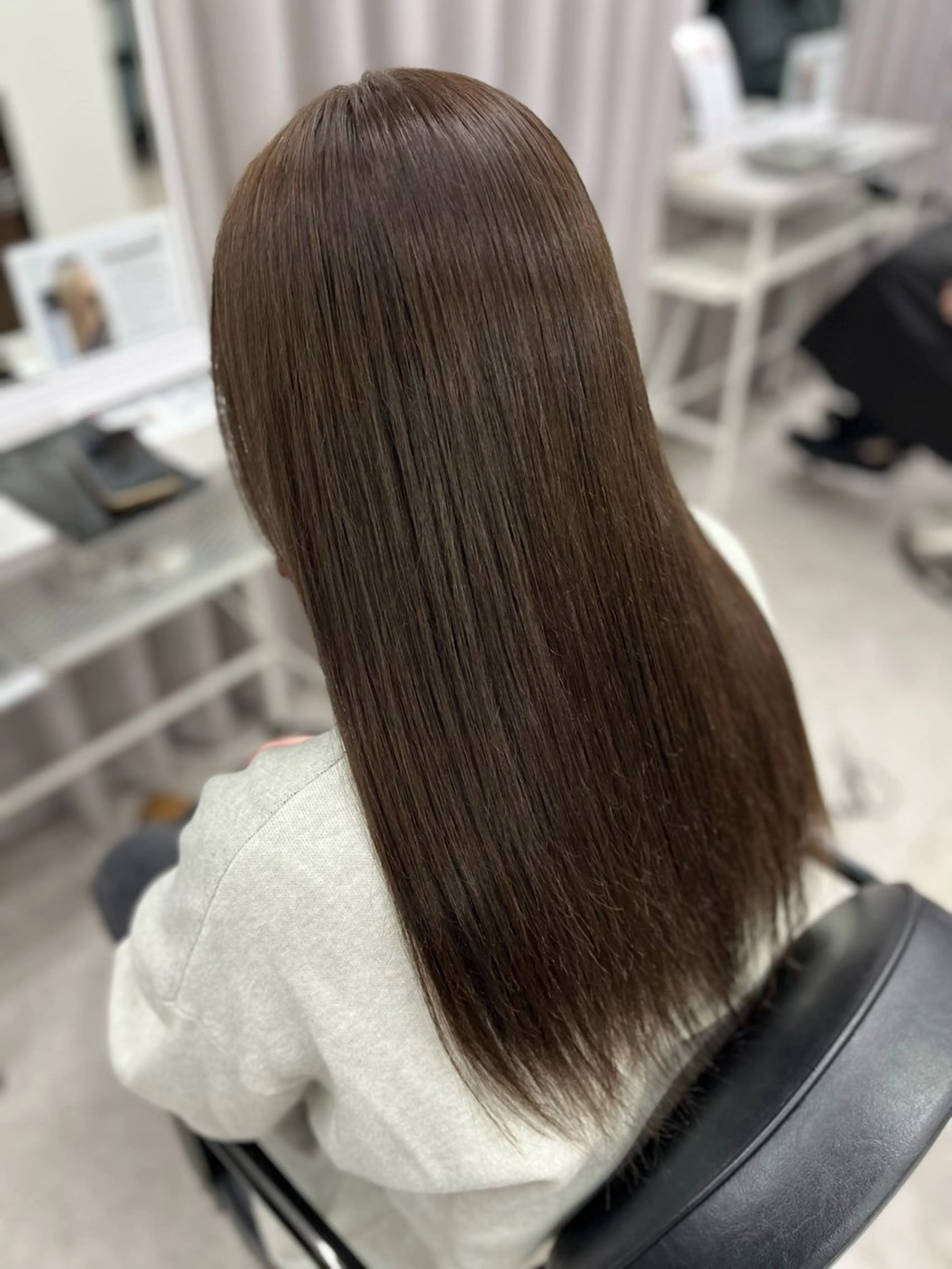 ロング カラー ベージュカラー オリーブベージュ カット ヘアカラー トリートメント 🫧ぷる艶カラー🫧 Yuubi🦩のヘアスタイル