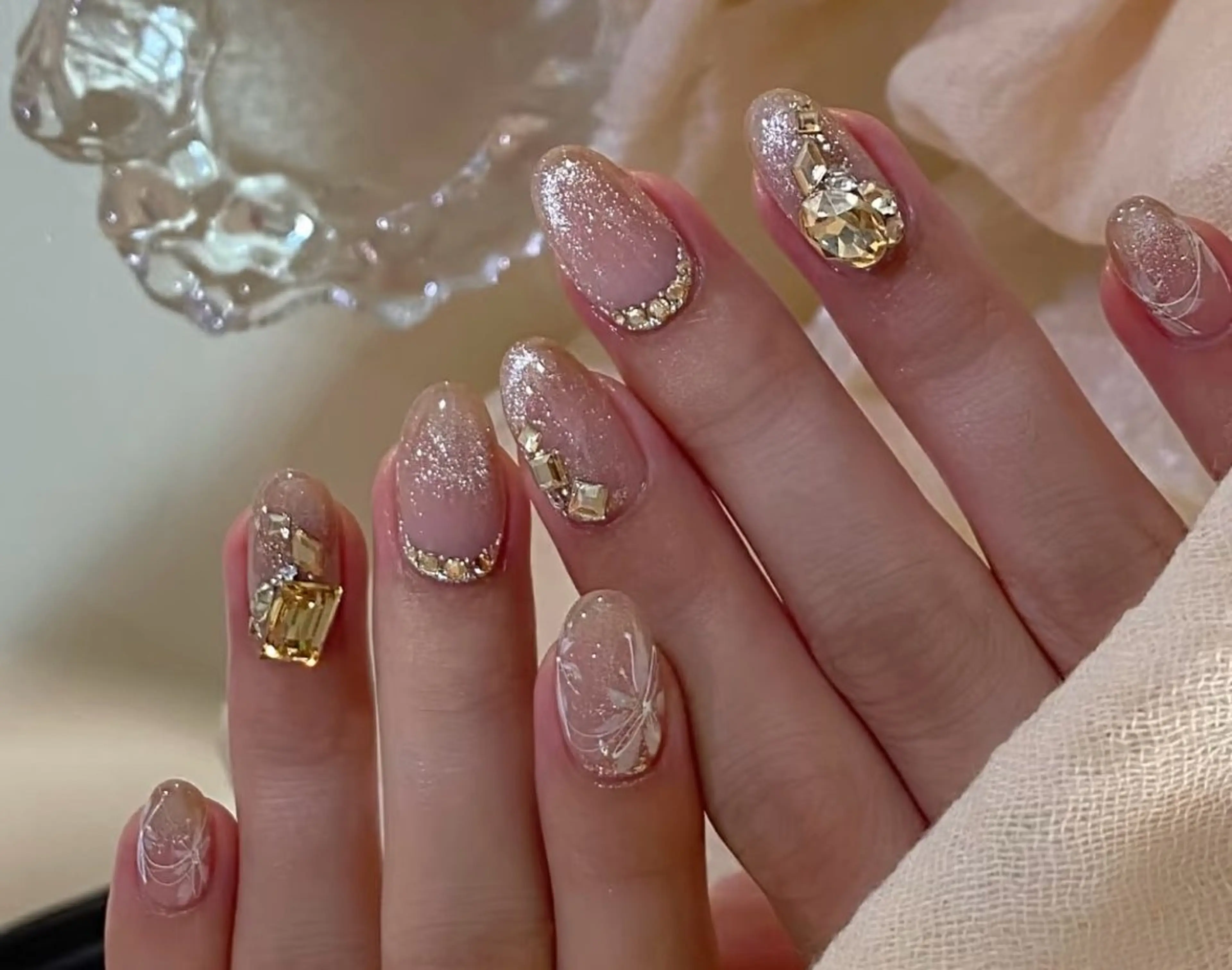 ネイル 高木 維麗絲のネイルデザイン