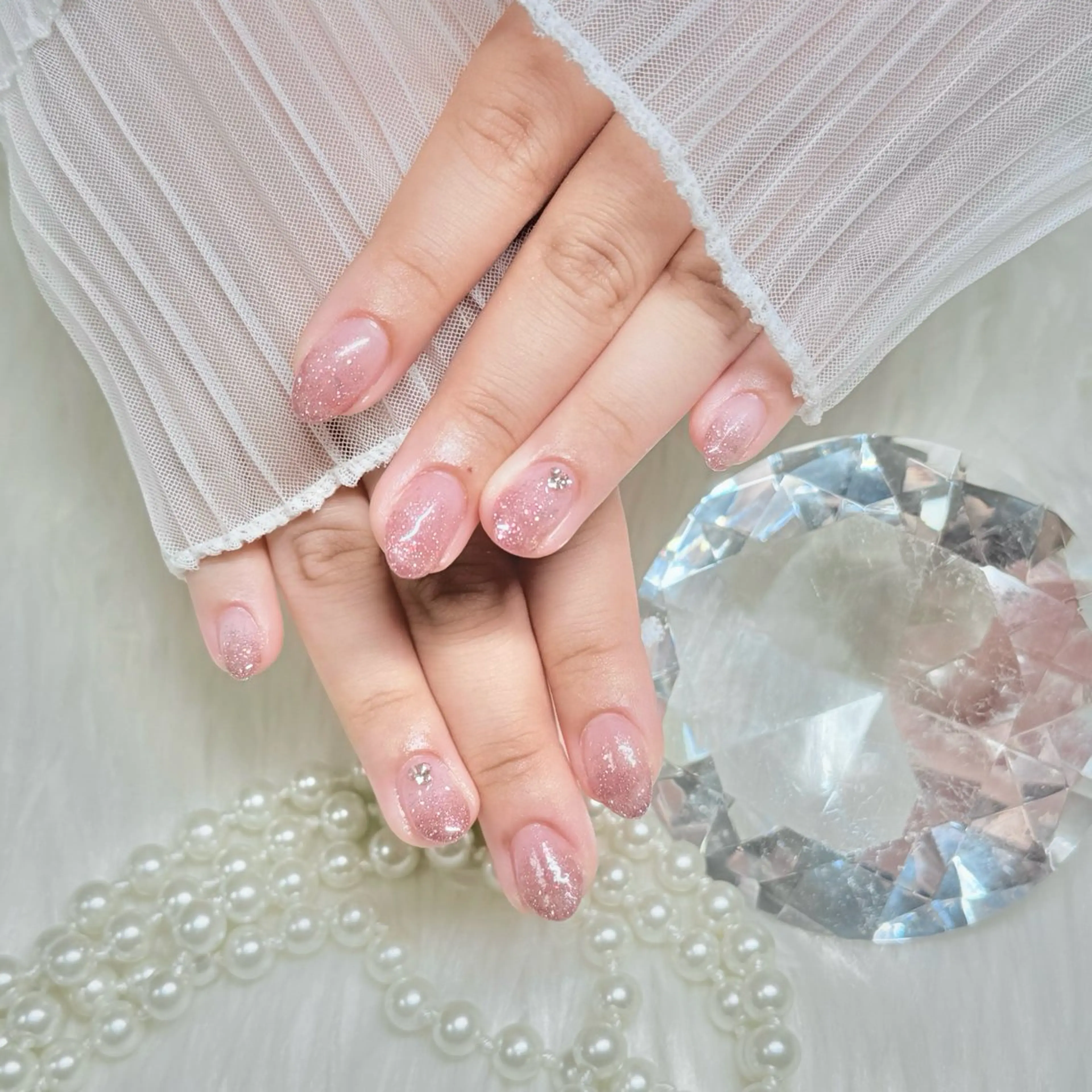 ネイル フラッシュネイル ラメ(グリッター) ラメグラデーション ハンドネイル 🩵 aoi🩵のネイルデザイン
