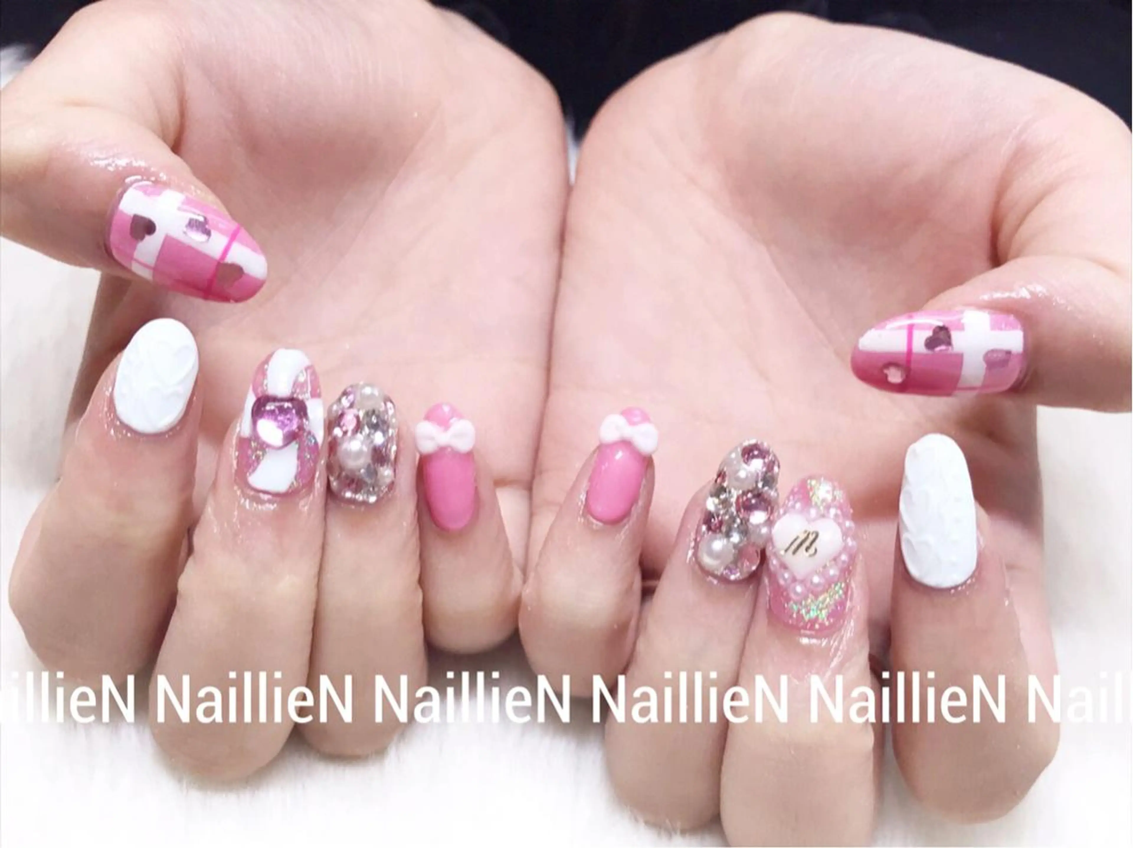 ネイル ガーリー リボン ハンドネイル Nail lieNのネイルデザイン