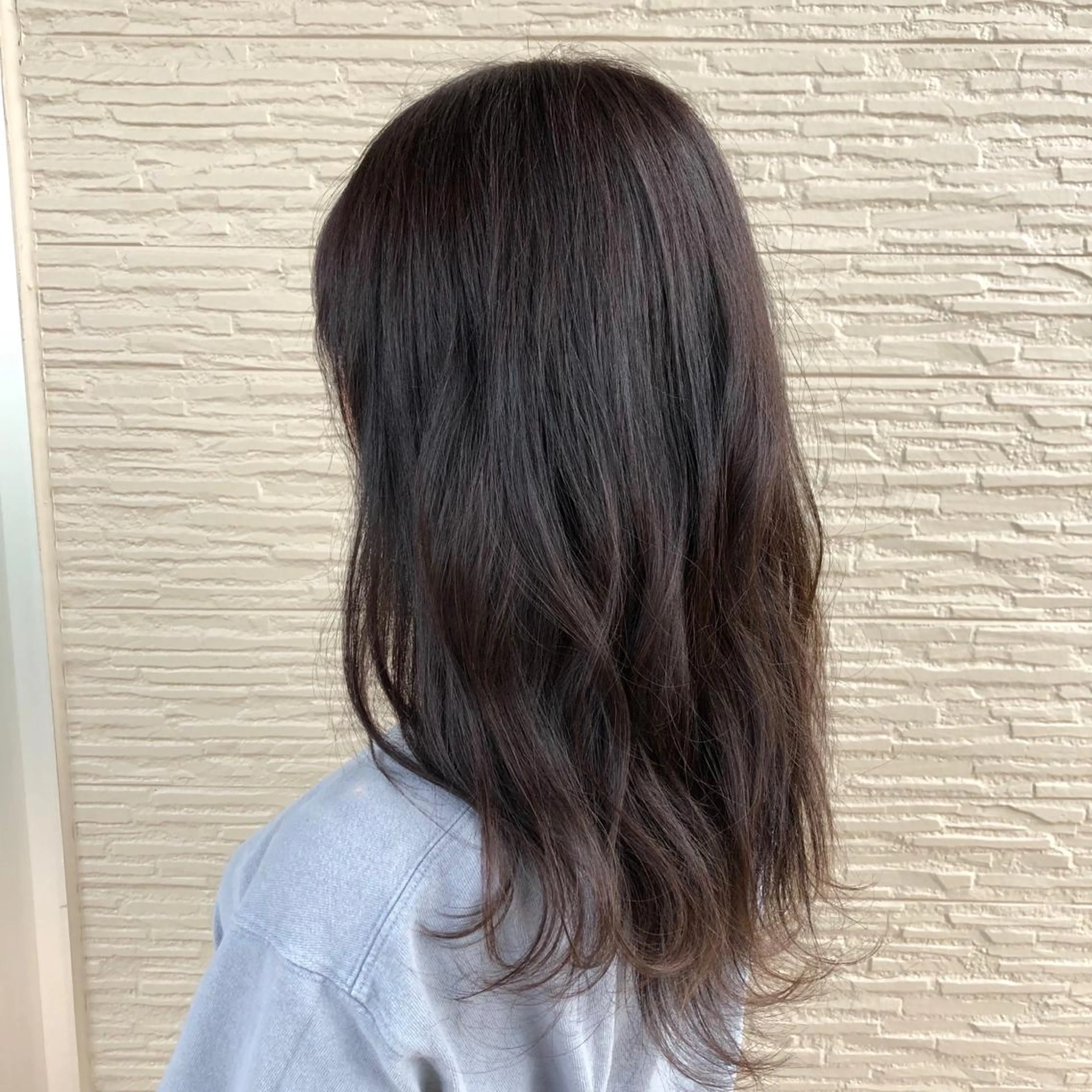 セミロング カラー グレージュ 4-rest garden （フォーレストガーデン）所属・金井 直樹のヘアスタイル