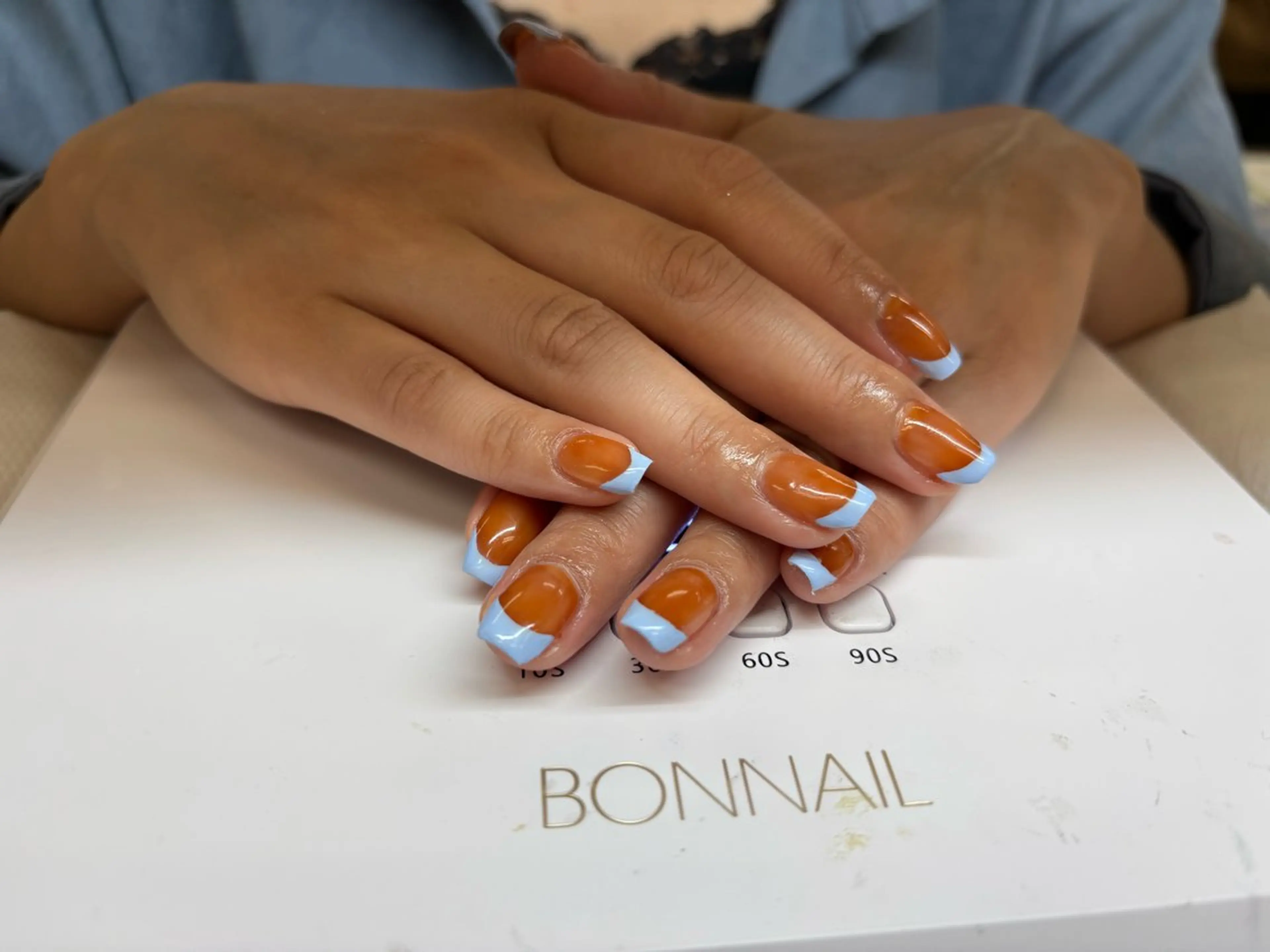 ネイルサロンエーナイン本店所属・もろずみ あやのネイルデザイン