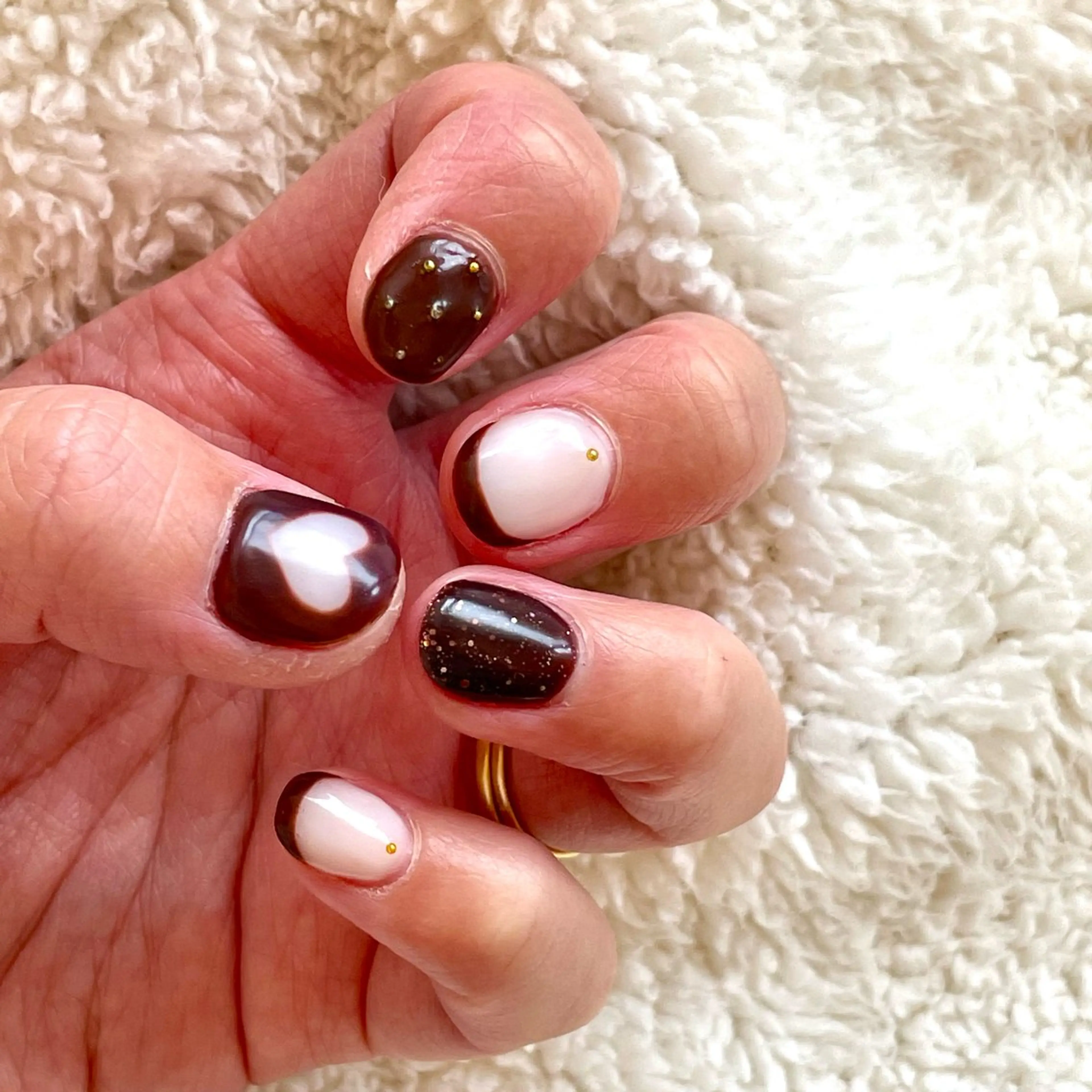 ネイル 持ち込み バレンタイン nail salon  yam.所属・nail salon yam.のネイルデザイン