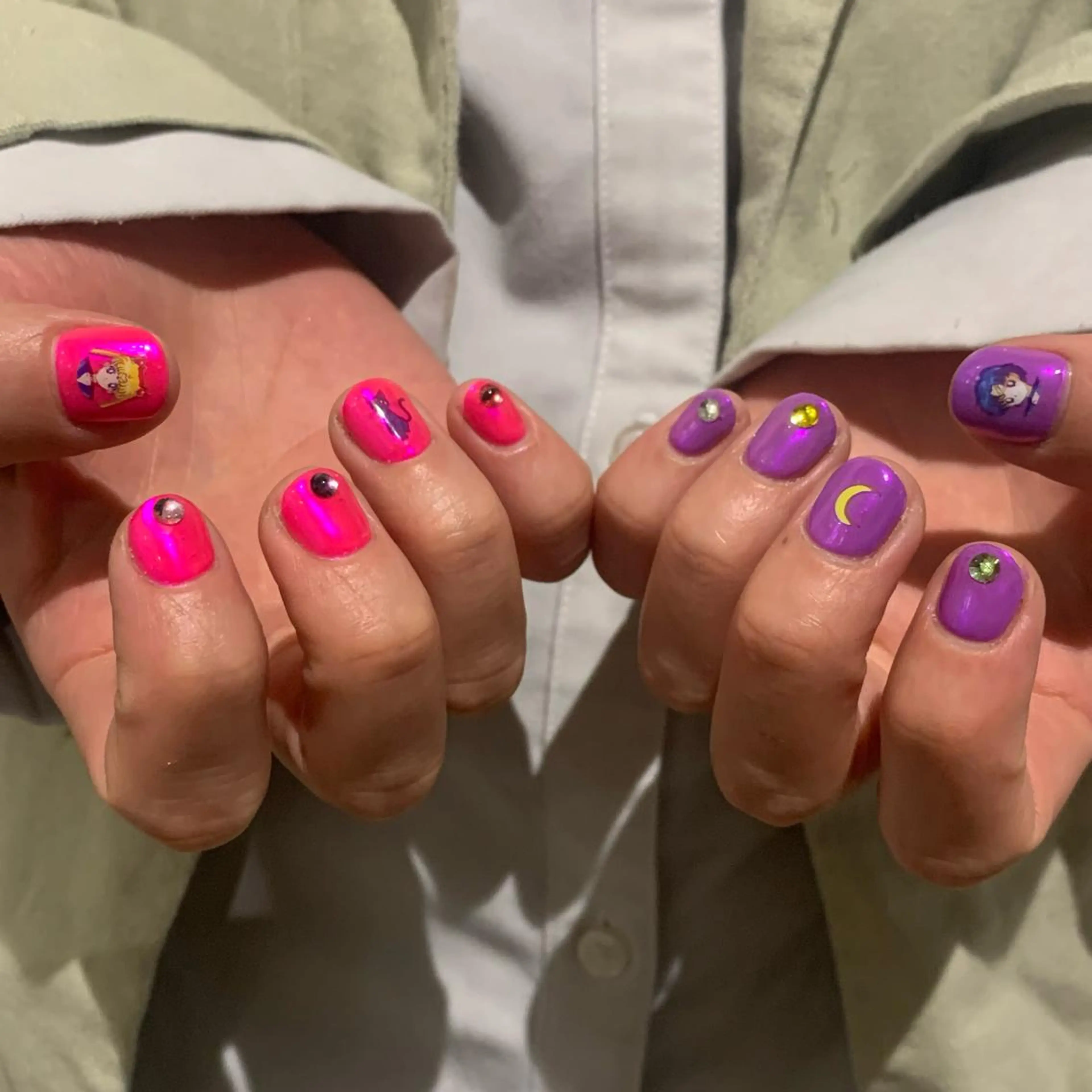 ネイル 持ち込み ストーンネイル ハンドネイル 野島 千夏のネイルデザイン