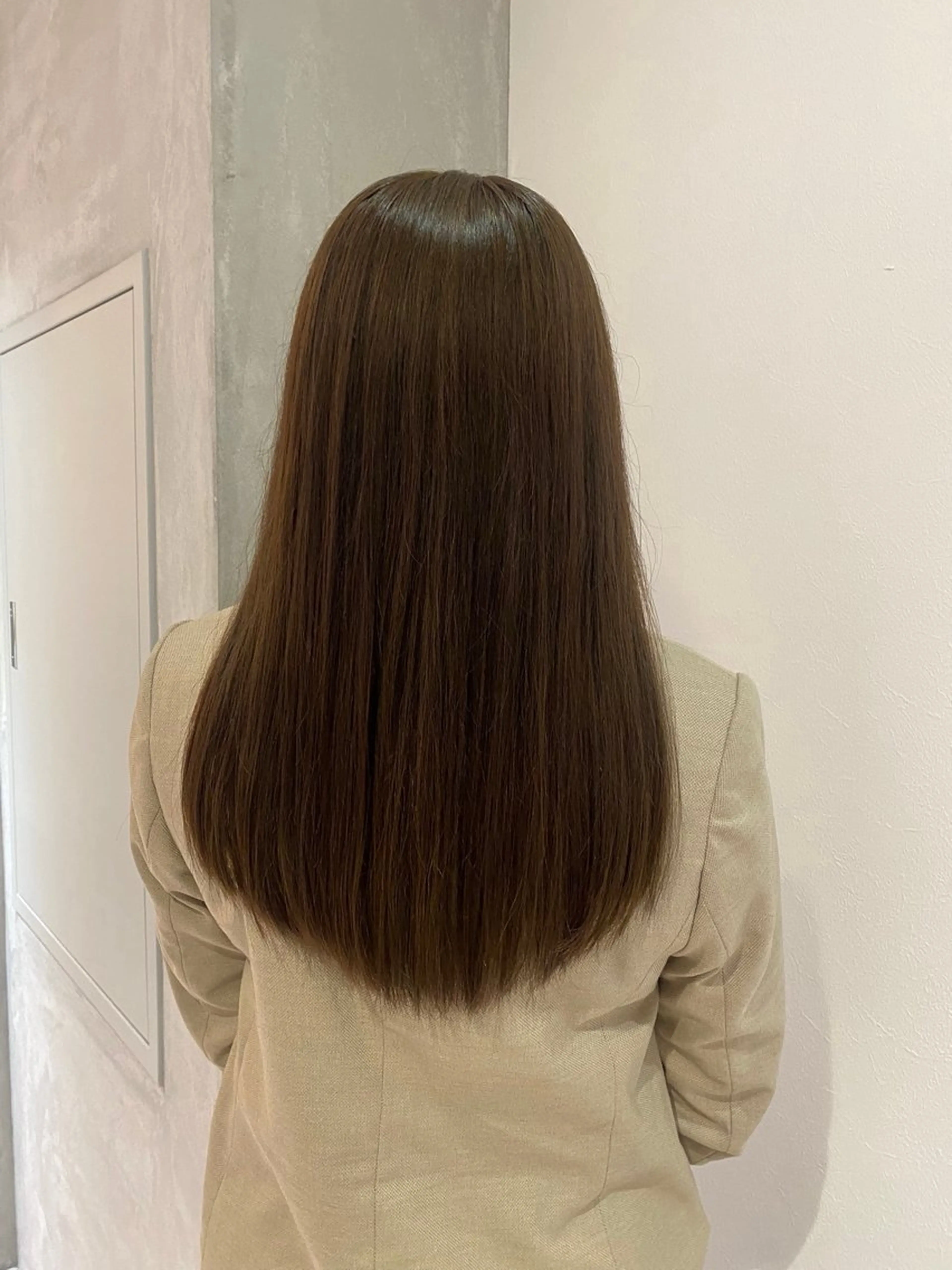 ロング ヘアカラー YOKE所属・いとう ほのかのヘアスタイル