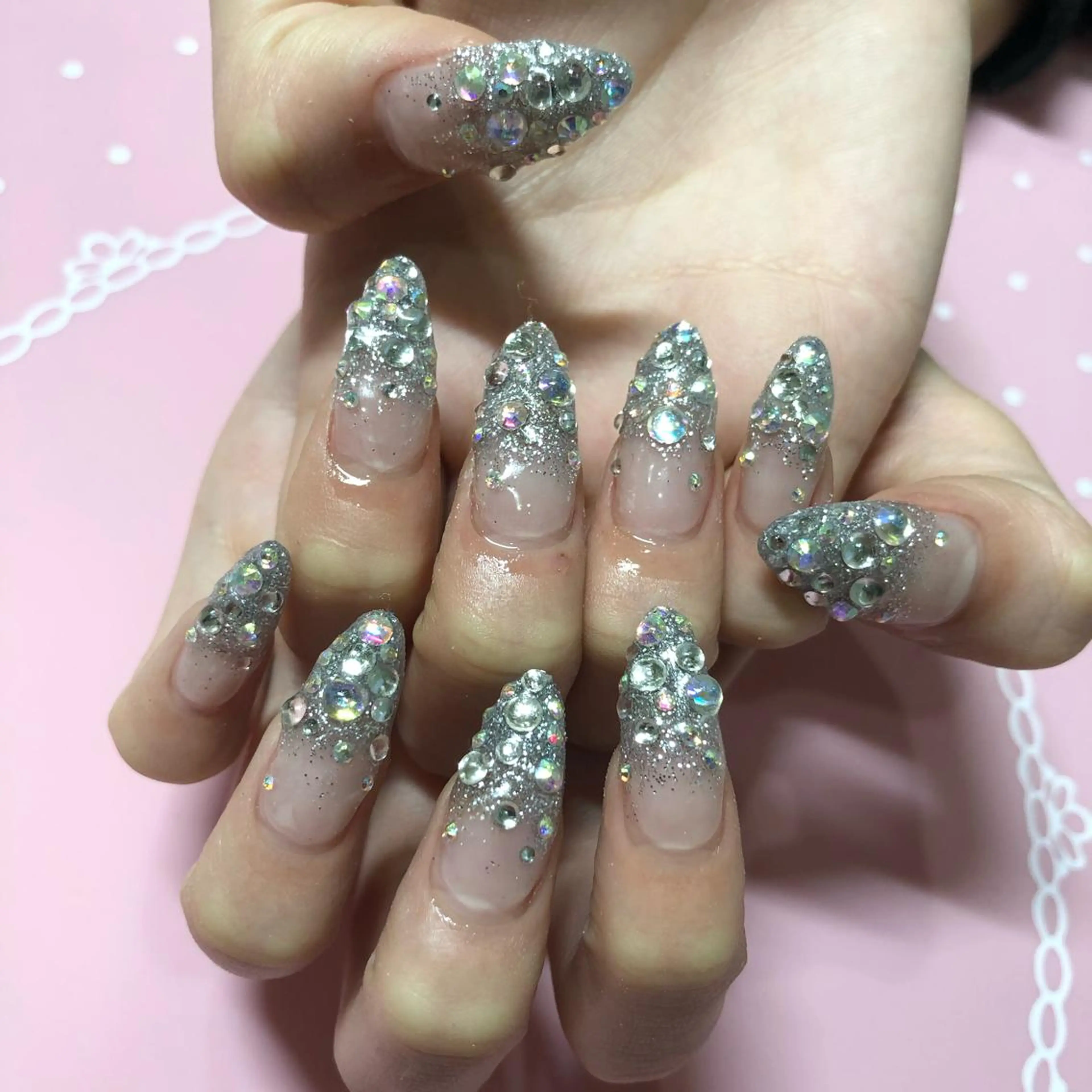 ミディアム ネイル ハンドネイル 《LB》ラブリエ Nail&eyeのマツエク・マツパデザイン