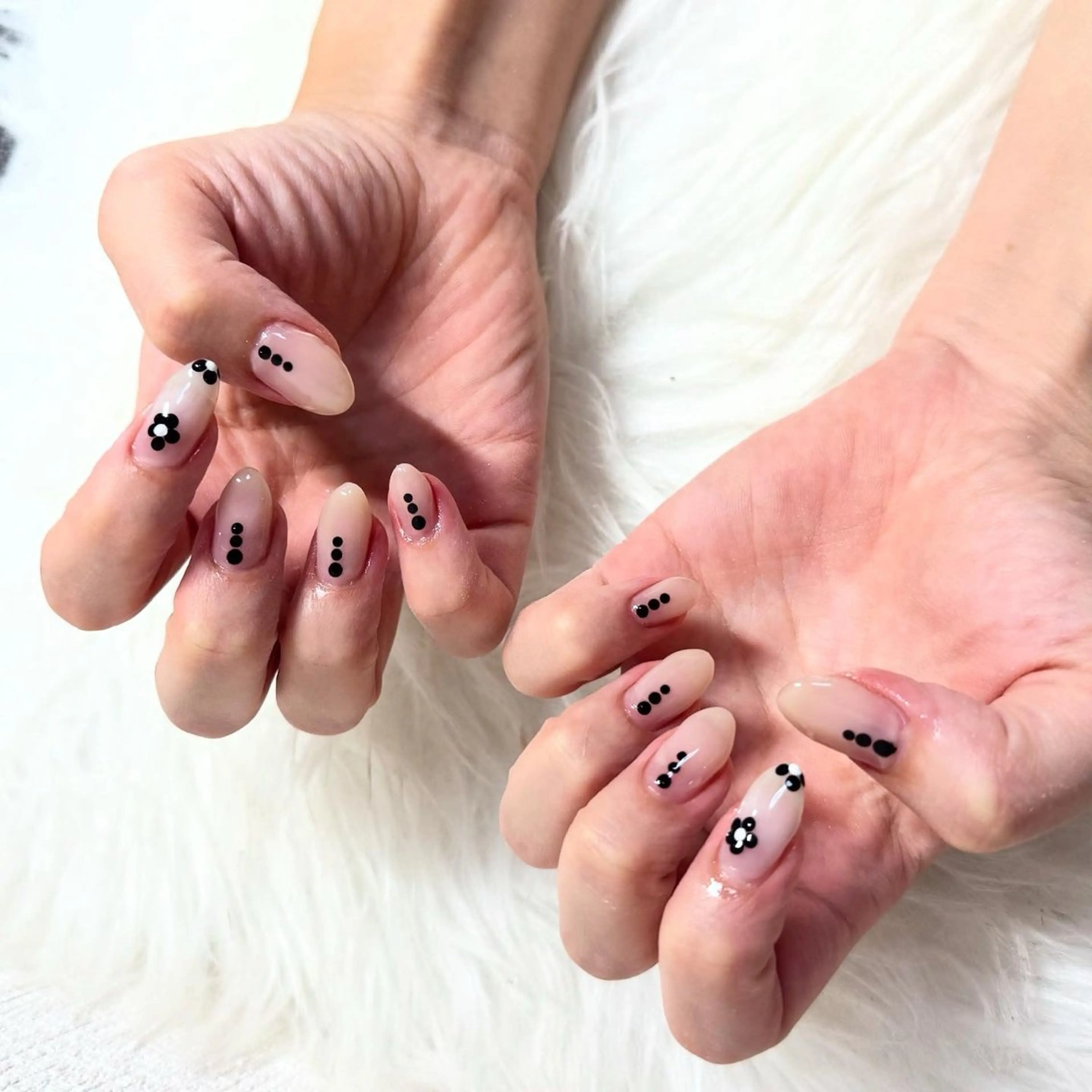 ミディアム ハンドネイル mao .のネイルデザイン