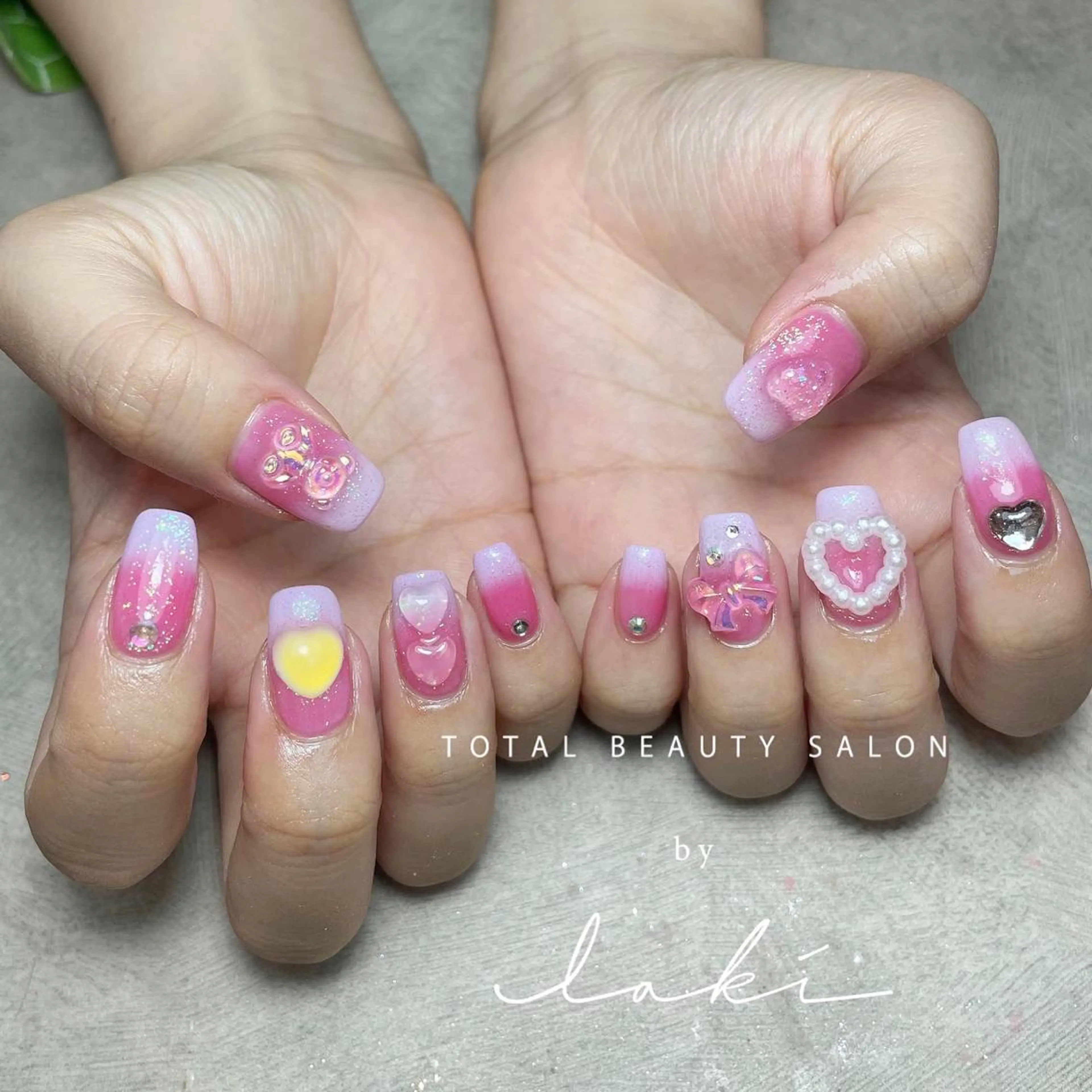 ネイル ハート 韓国ネイル リボン by lakiのネイルデザイン